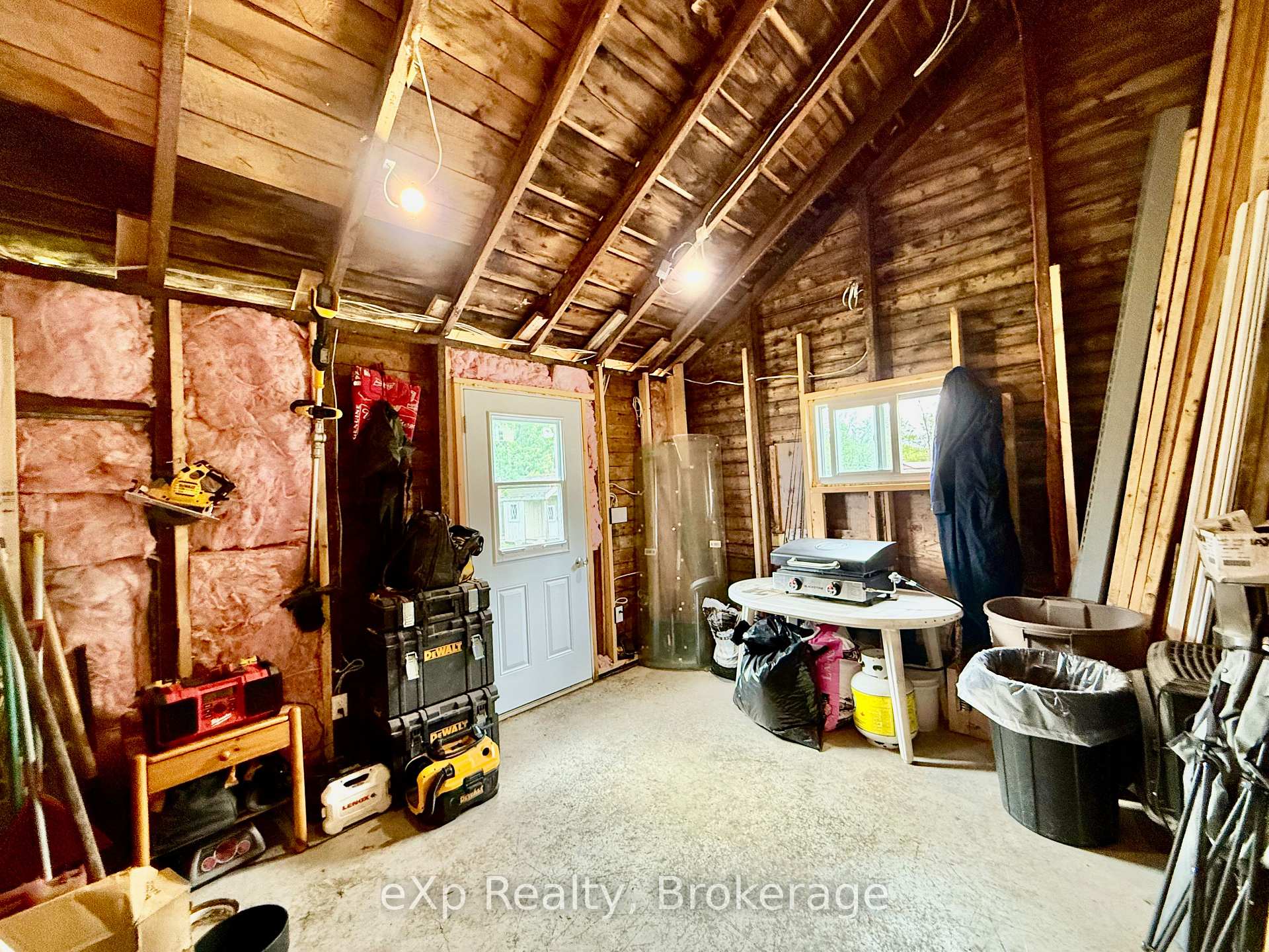 Photo 17 of 28 King Street, Brockton — HOMEH