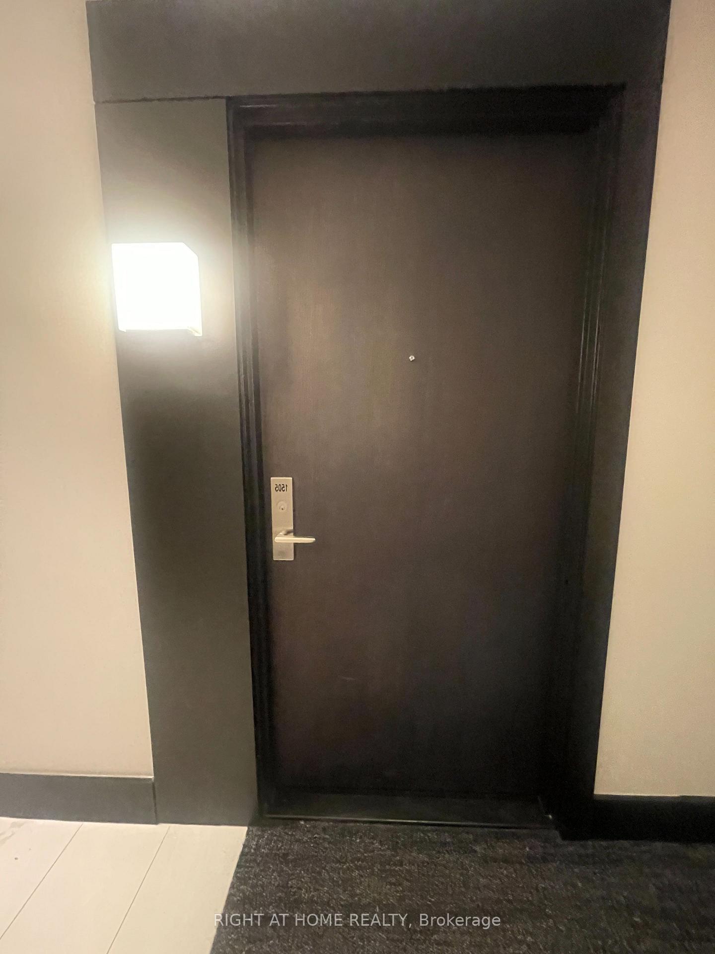 Photo 2 of Unit 1505, 55 Duke Street W, Kitchener, City Commercial Core — HOMEH