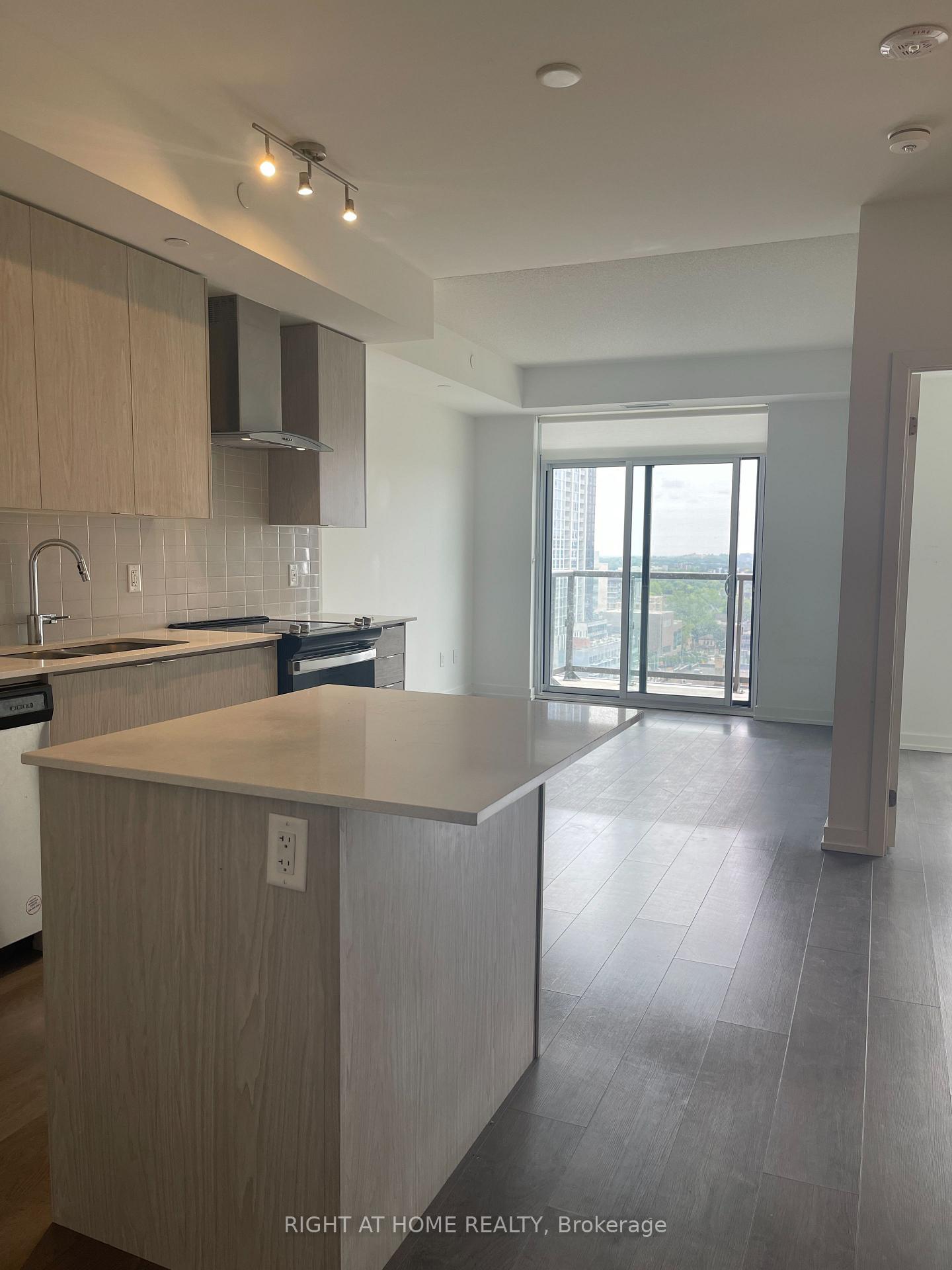 Photo 22 of Unit 1505, 55 Duke Street W, Kitchener, City Commercial Core — HOMEH