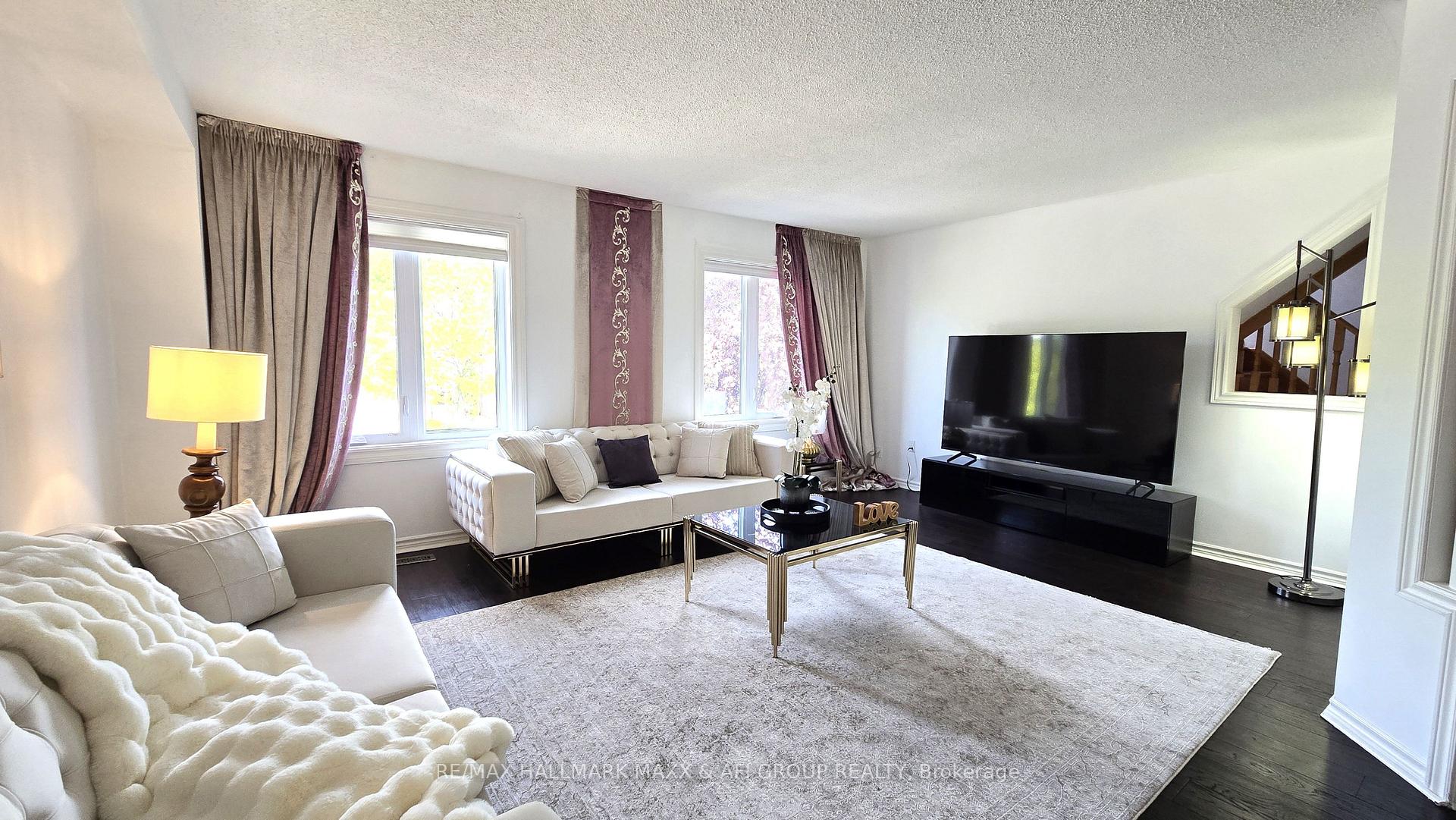 Photo 8 of 107 Deerglen Terrace, Aurora, Aurora Grove — HOMEH