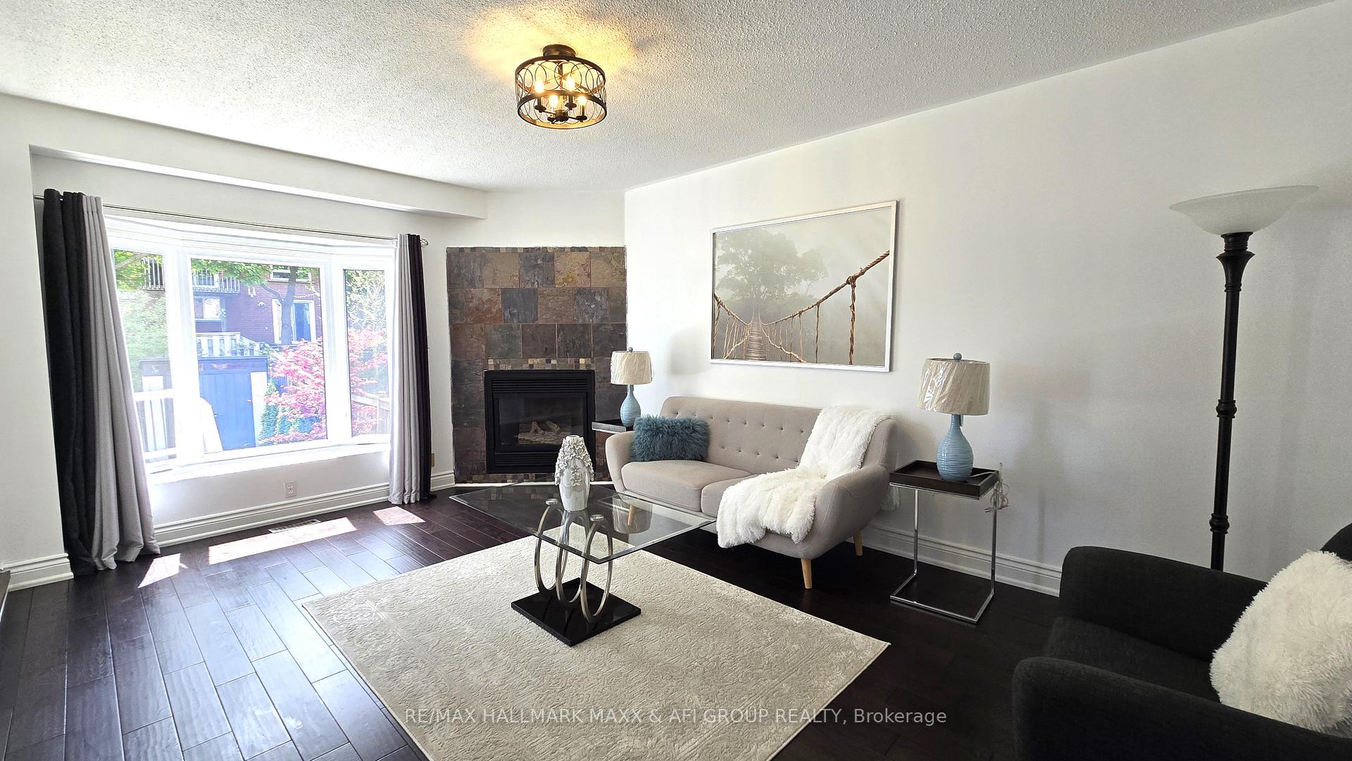 Photo 13 of 107 Deerglen Terrace, Aurora, Aurora Grove — HOMEH