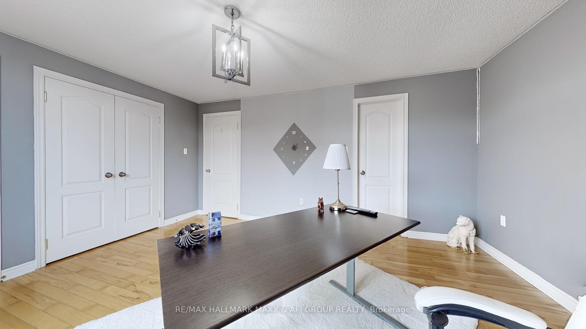Photo 29 of 107 Deerglen Terrace, Aurora, Aurora Grove — HOMEH
