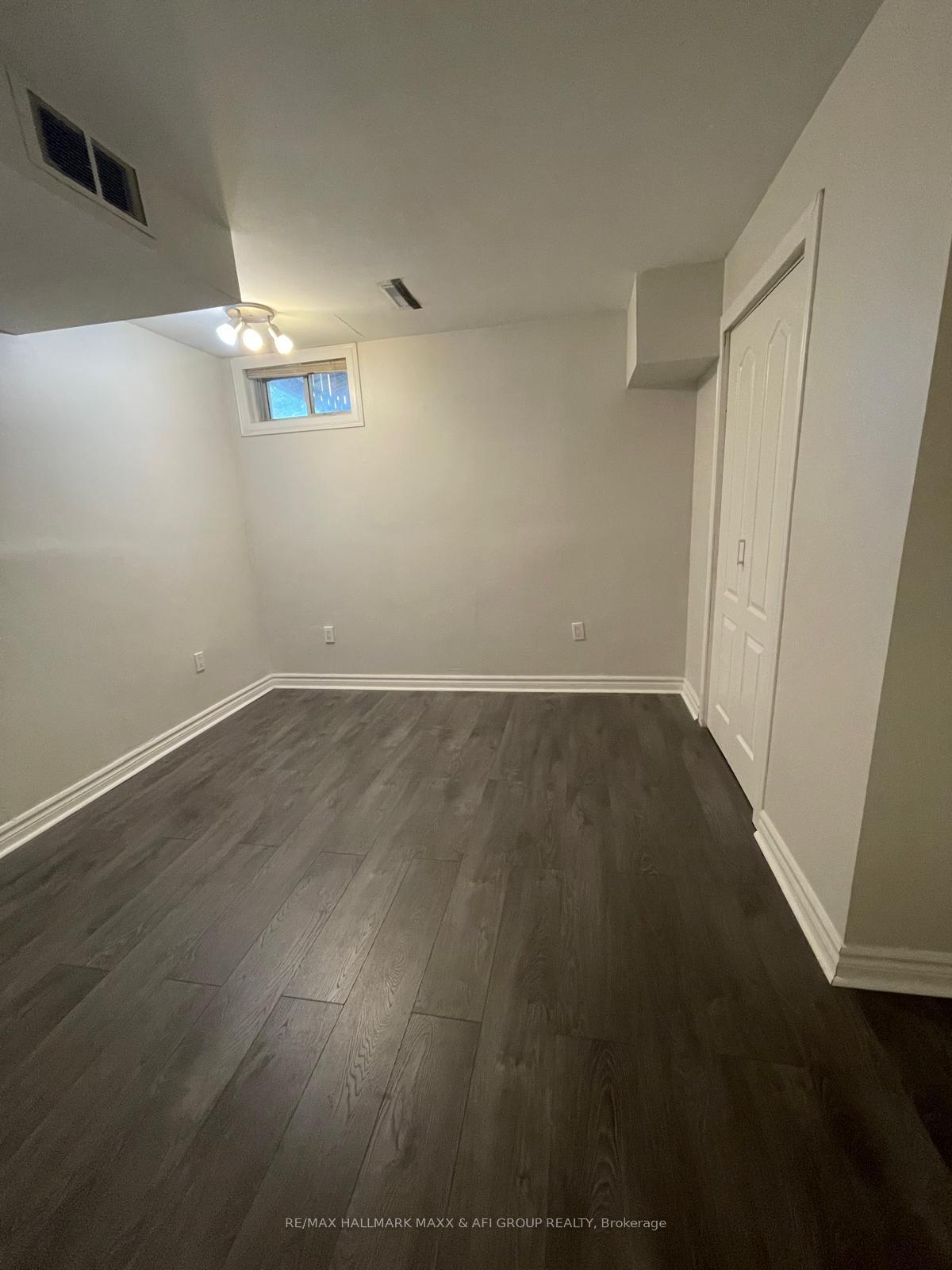 Photo 38 of 107 Deerglen Terrace, Aurora, Aurora Grove — HOMEH