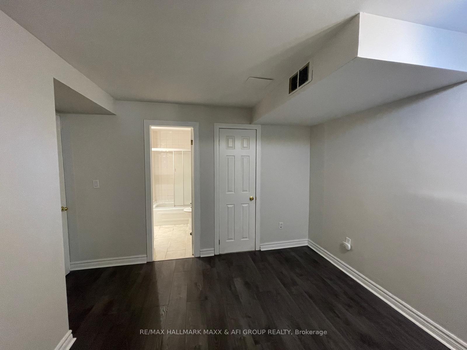 Photo 39 of 107 Deerglen Terrace, Aurora, Aurora Grove — HOMEH