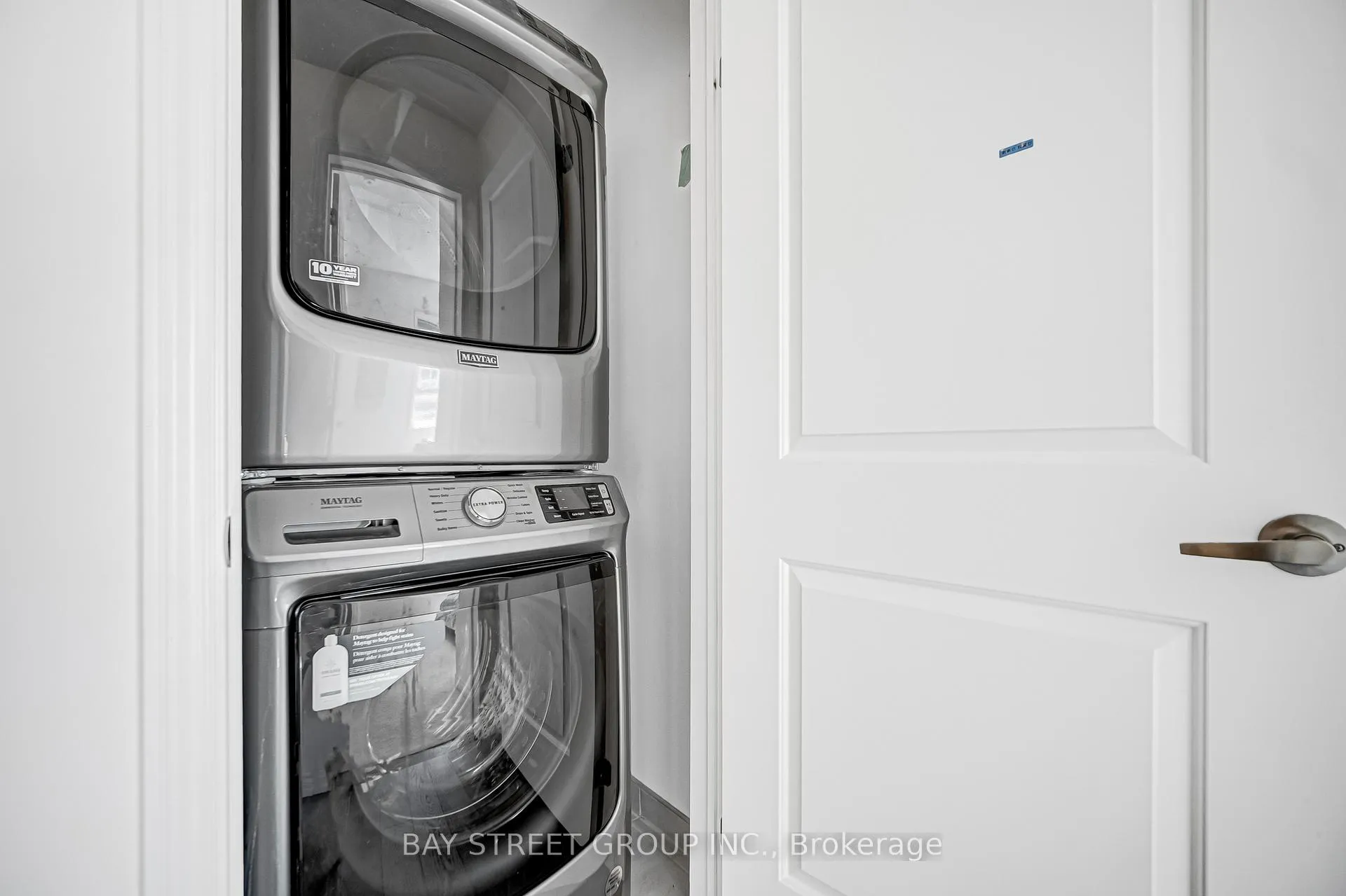 Photo 15 of 61 Massachusetts Lane, Markham, Wismer — HOMEH