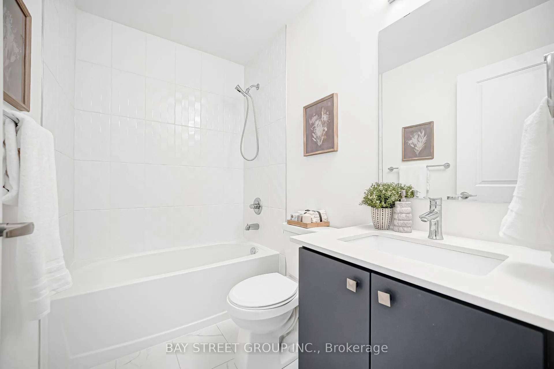 Photo 19 of 61 Massachusetts Lane, Markham, Wismer — HOMEH