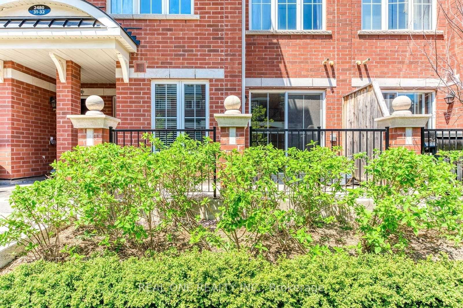 Photo 3 of Unit 31, 2480 Post Road, Oakville, River Oaks — HOMEH