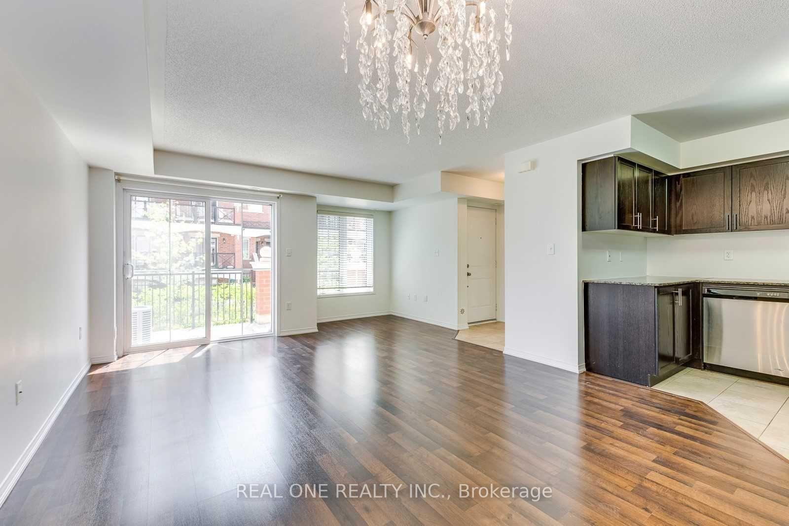 Photo 7 of Unit 31, 2480 Post Road, Oakville, River Oaks — HOMEH