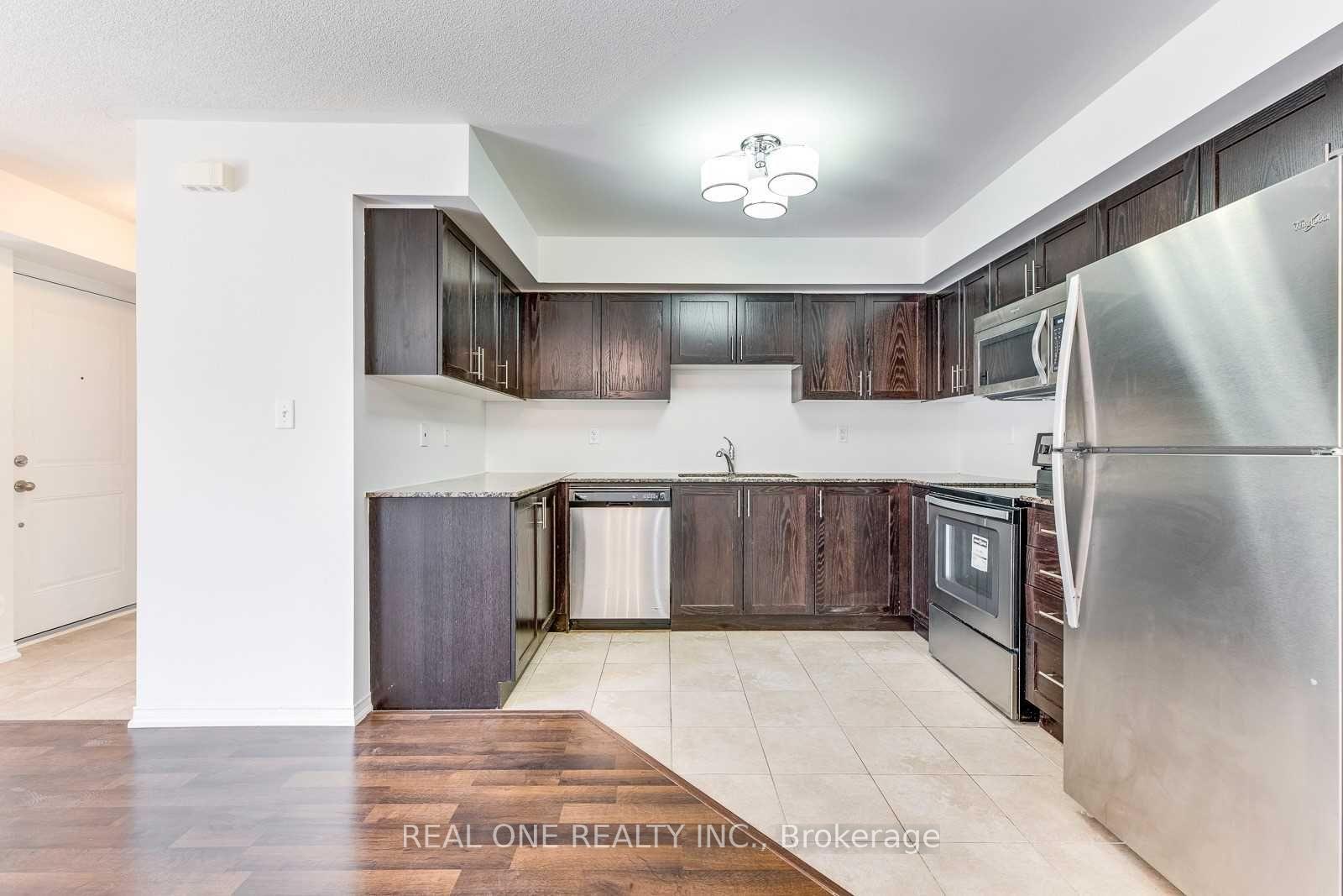 Photo 11 of Unit 31, 2480 Post Road, Oakville, River Oaks — HOMEH