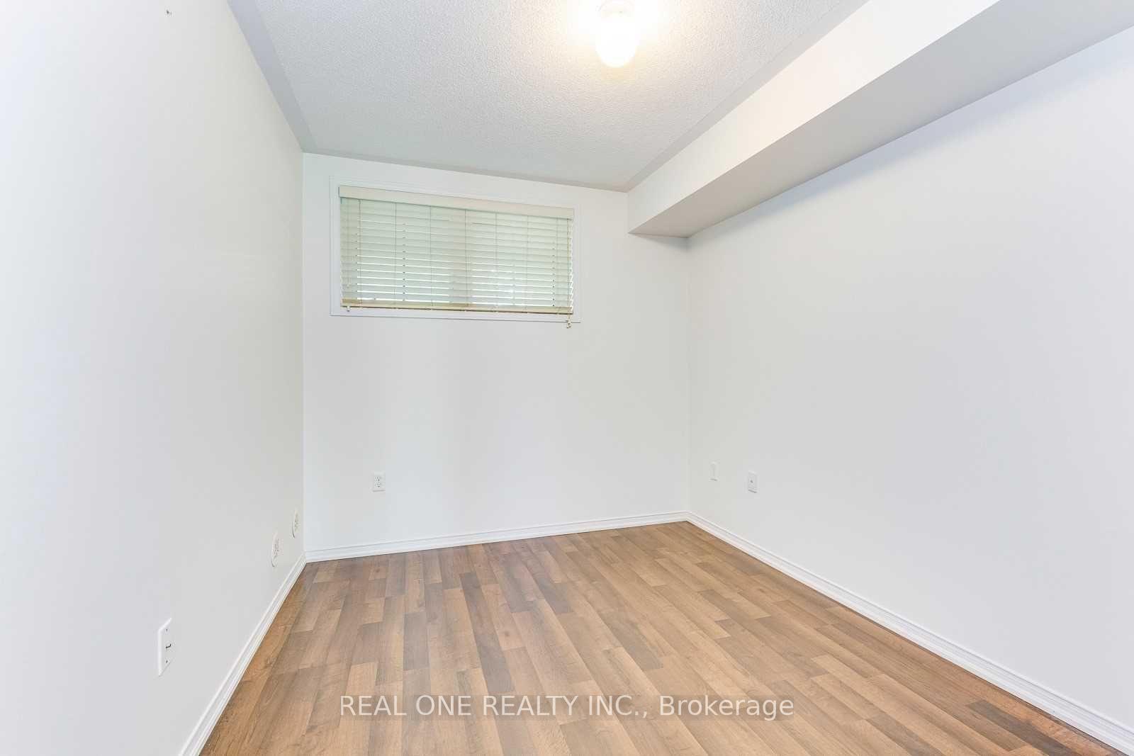 Photo 20 of Unit 31, 2480 Post Road, Oakville, River Oaks — HOMEH
