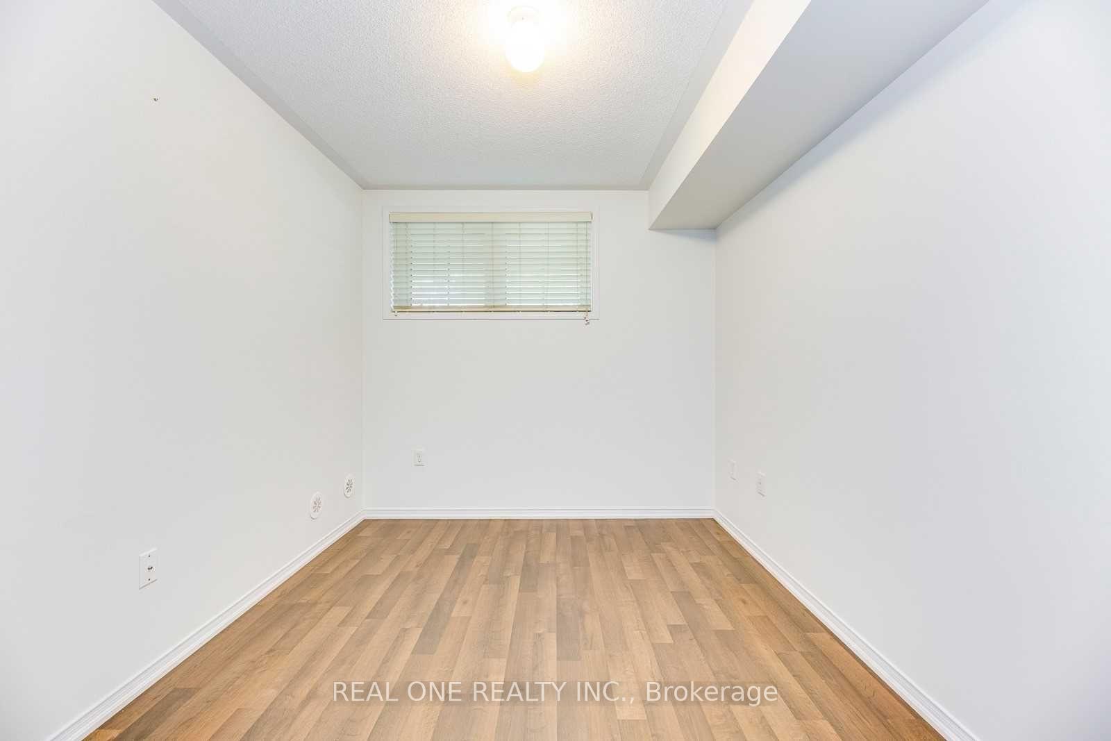 Photo 21 of Unit 31, 2480 Post Road, Oakville, River Oaks — HOMEH