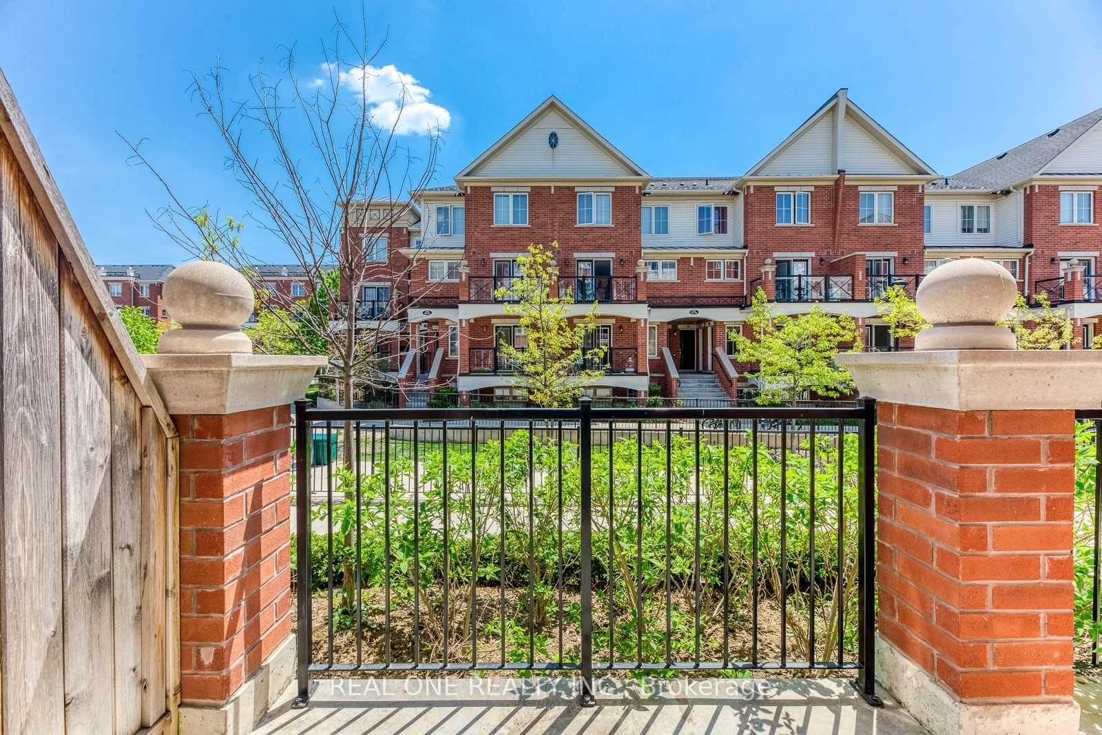Photo 23 of Unit 31, 2480 Post Road, Oakville, River Oaks — HOMEH
