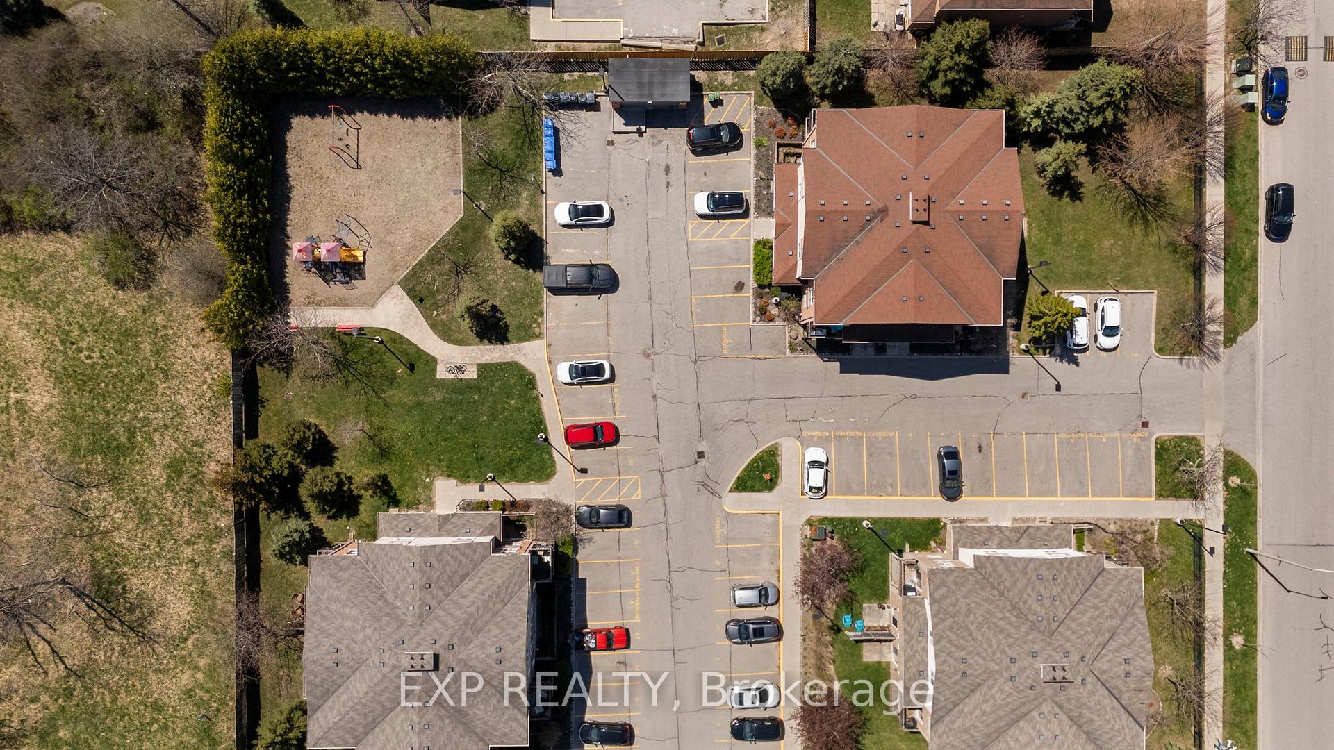 Photo 15 of Unit 1, 15 Cheltenham Road, Barrie, Georgian Drive — HOMEH