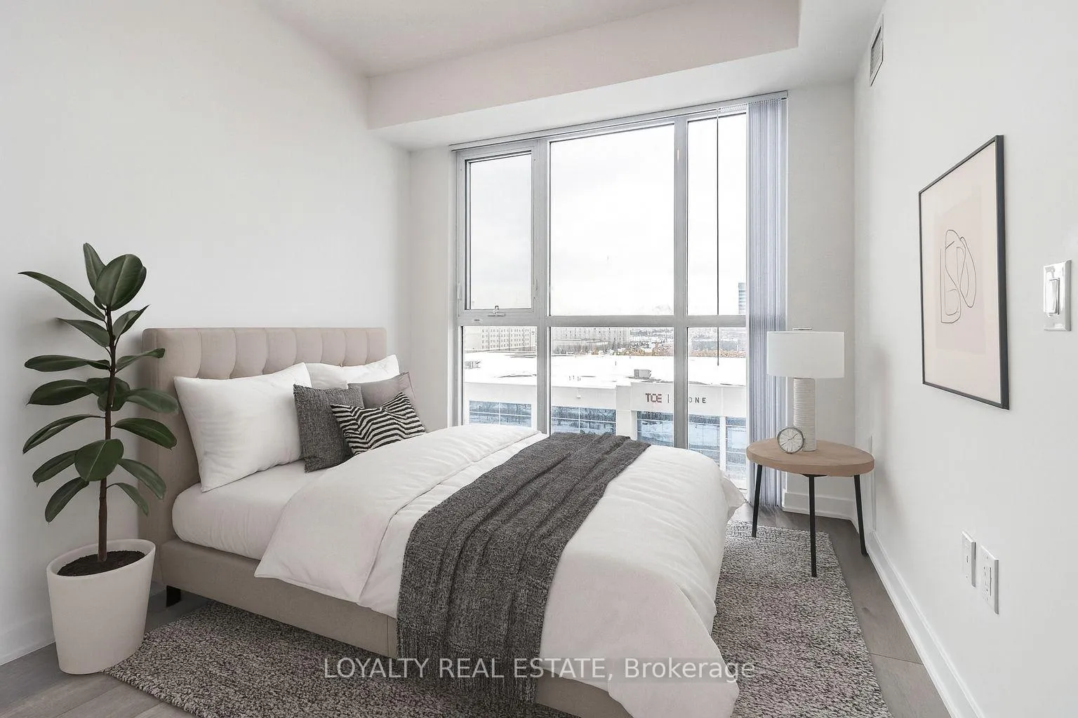 Photo 29 of Unit 621, 38 Honeycrisp Crescent, Vaughan, Vaughan Corporate Centre — HOMEH
