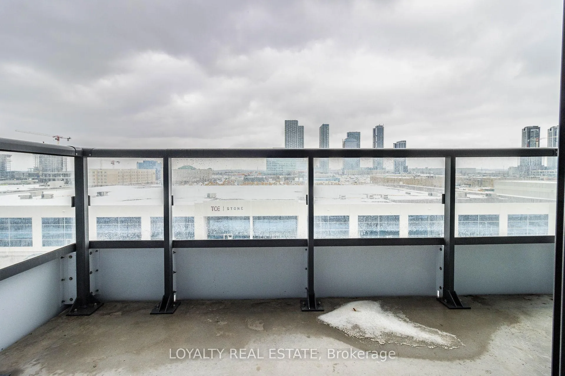 Photo 35 of Unit 621, 38 Honeycrisp Crescent, Vaughan, Vaughan Corporate Centre — HOMEH