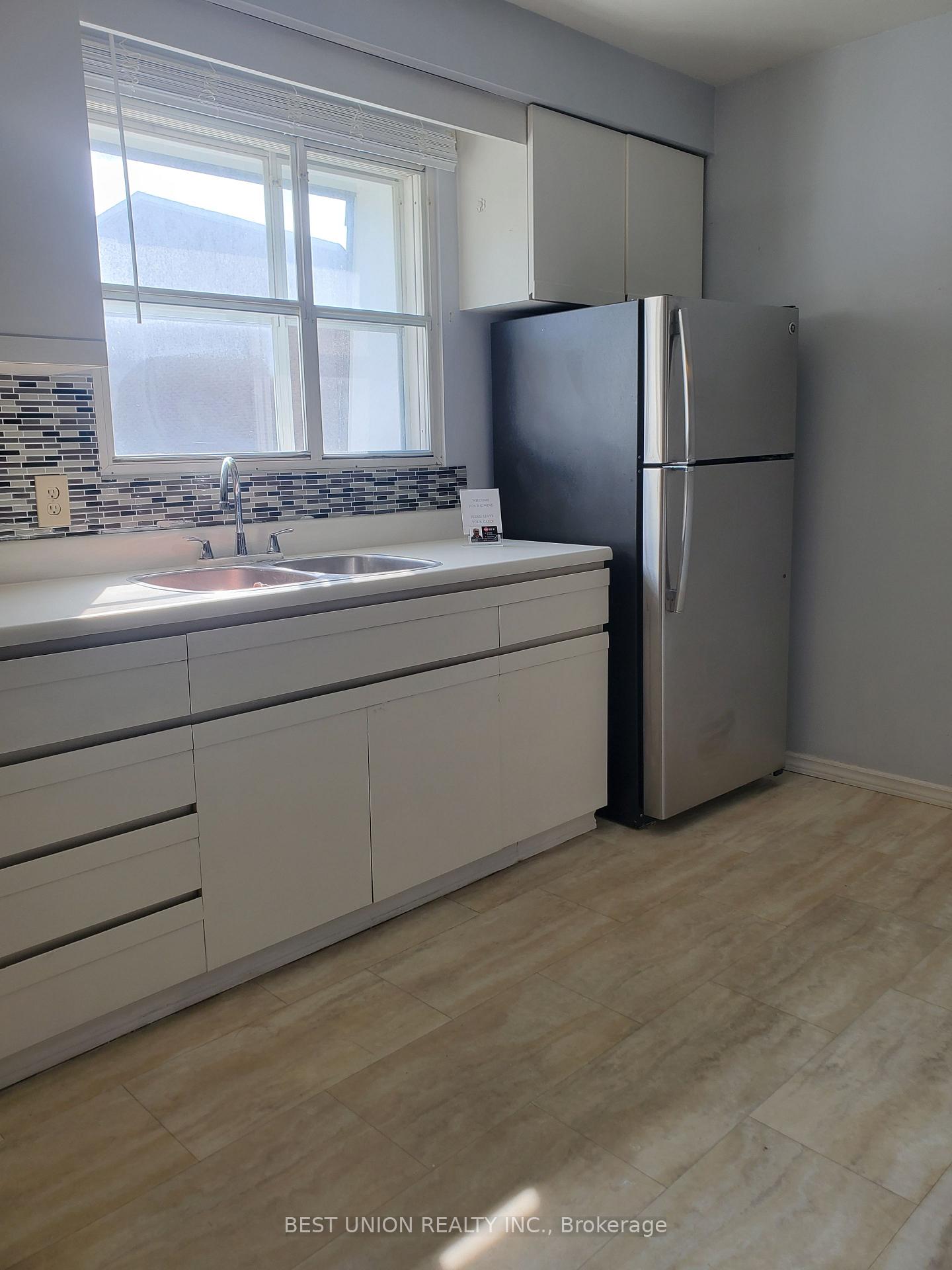 Photo 31 of Unit 12, 200 Bridletowne Circle, Scarborough, L'Amoreaux — HOMEH