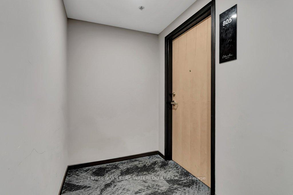 Photo 3 of Unit 805, 60 Charles Street W, Kitchener — HOMEH