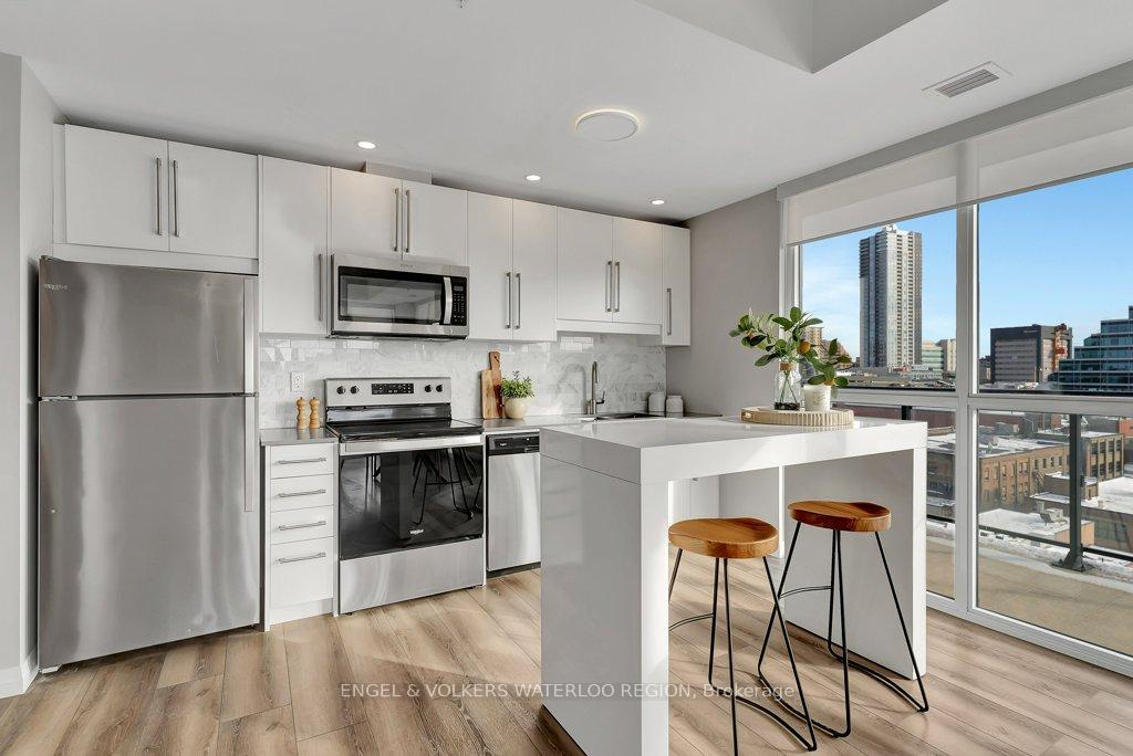 Photo 9 of Unit 805, 60 Charles Street W, Kitchener — HOMEH