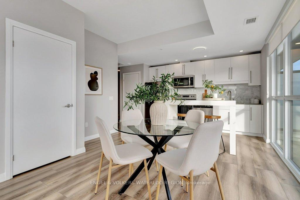 Photo 16 of Unit 805, 60 Charles Street W, Kitchener — HOMEH