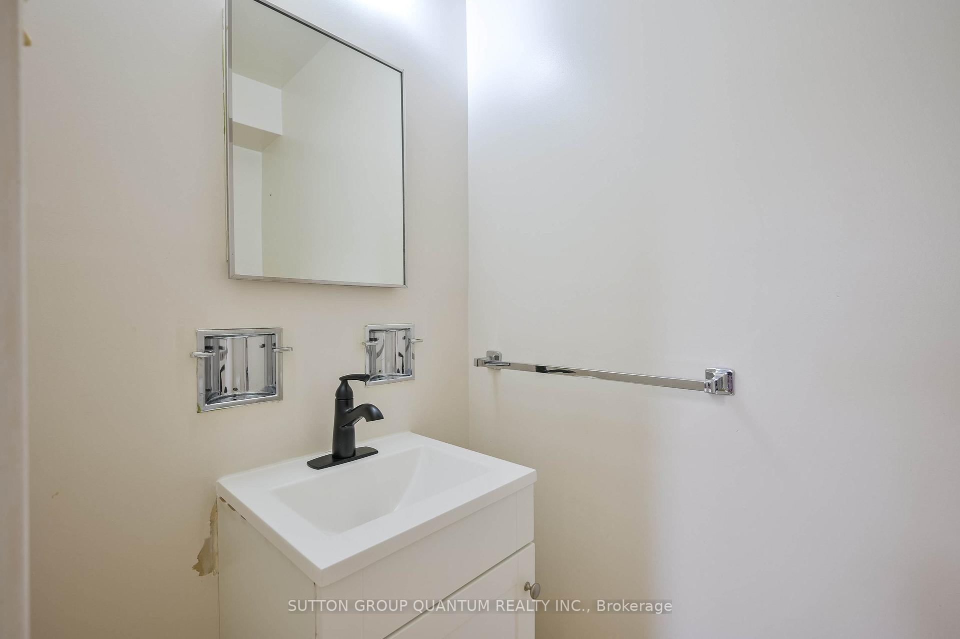 Photo 16 of Unit 15, 17 Gibson Drive, Kitchener — HOMEH