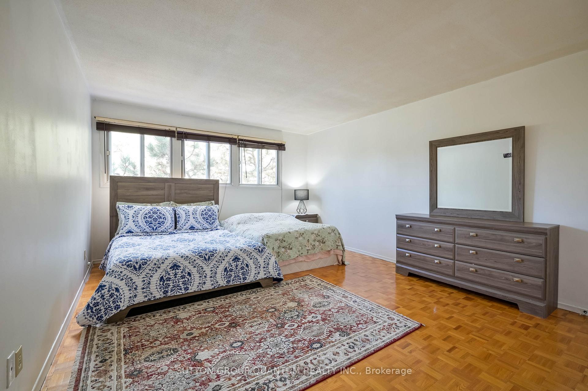 Photo 17 of Unit 15, 17 Gibson Drive, Kitchener — HOMEH