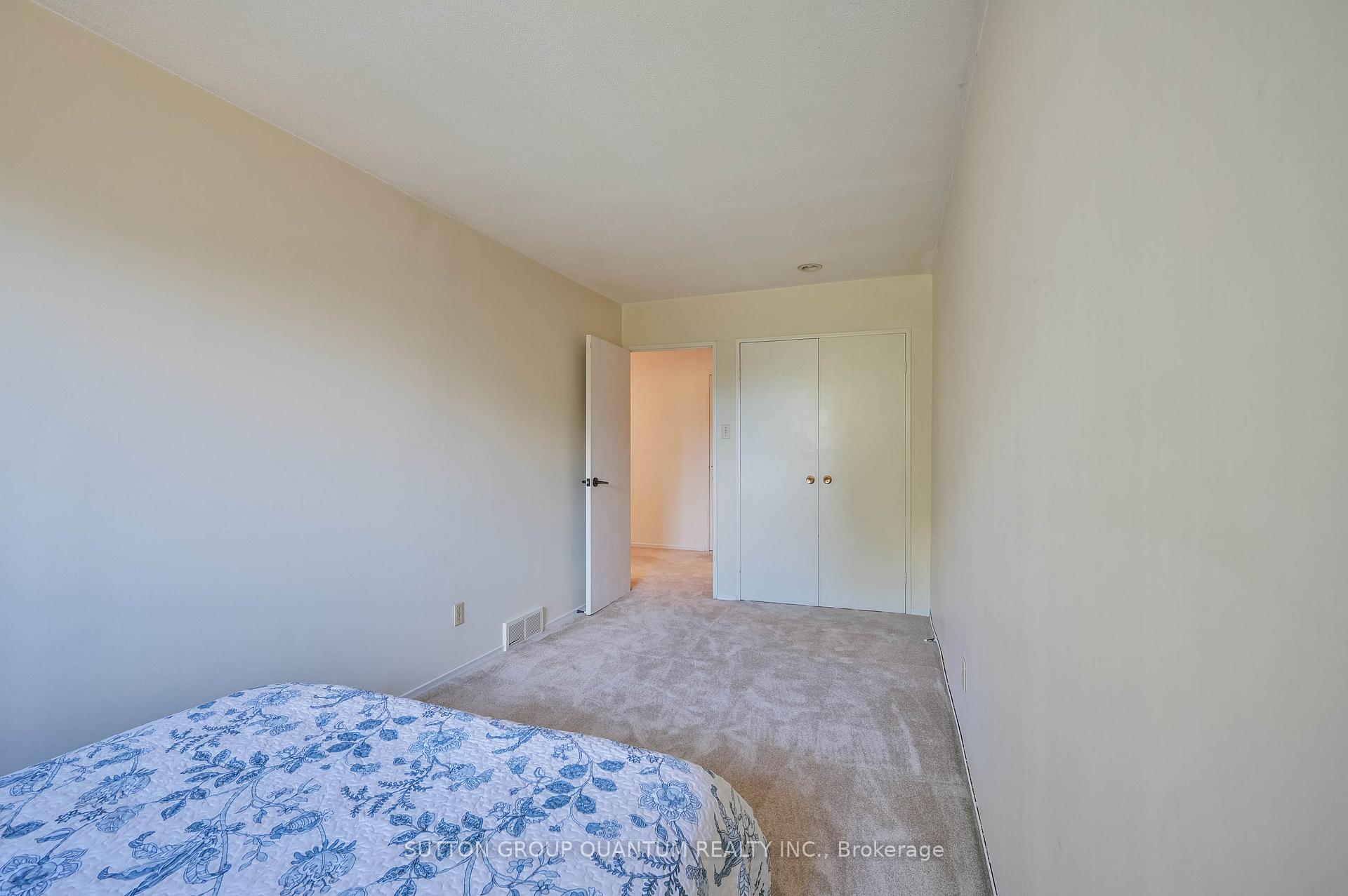 Photo 22 of Unit 15, 17 Gibson Drive, Kitchener — HOMEH
