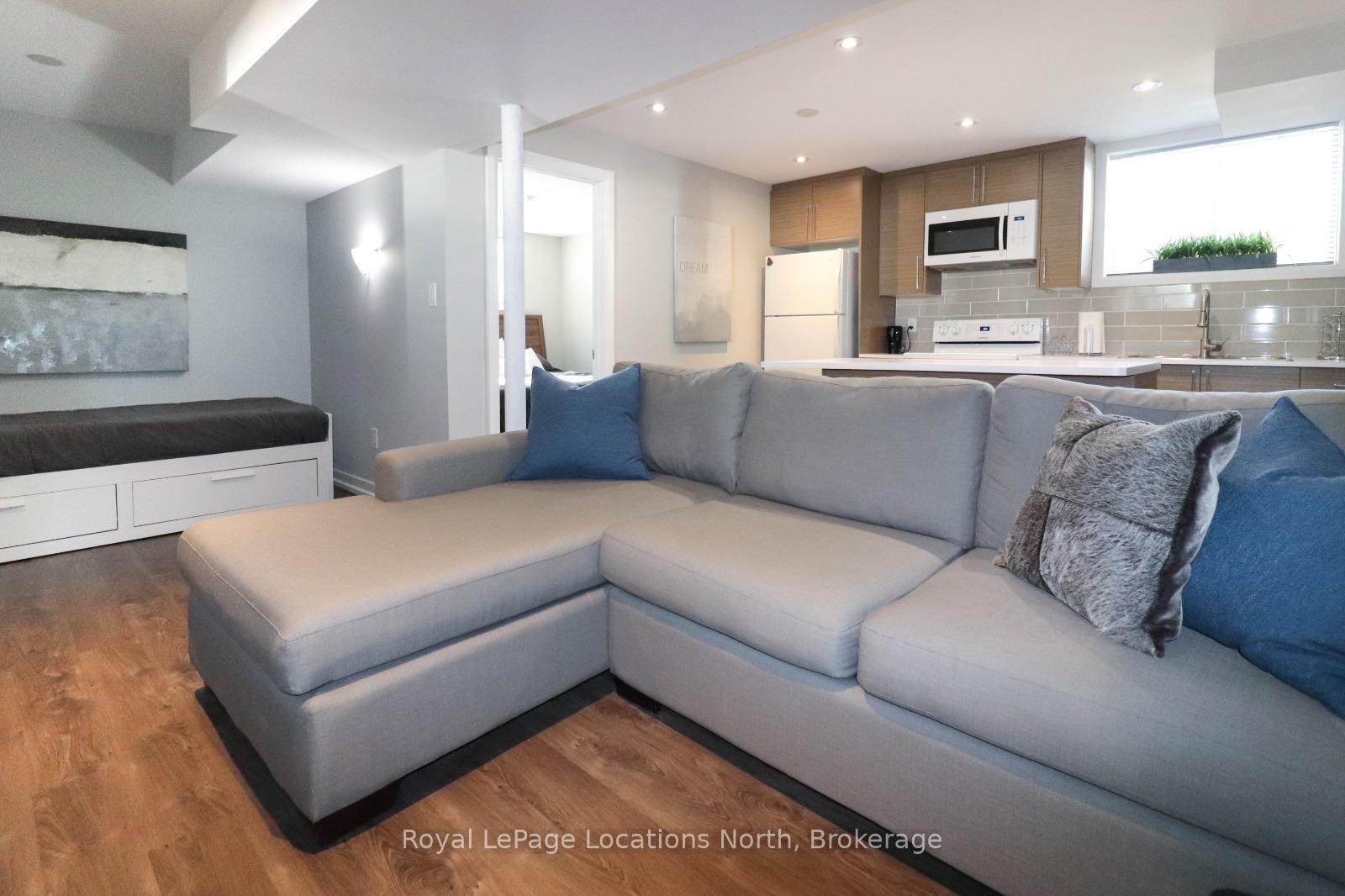 Photo 4 of 103 Garbutt Crescent, Collingwood — HOMEH