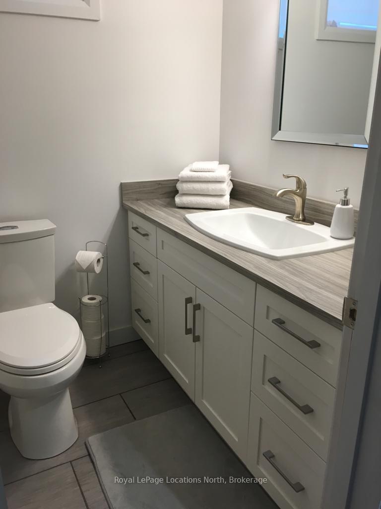Photo 5 of 103 Garbutt Crescent, Collingwood — HOMEH