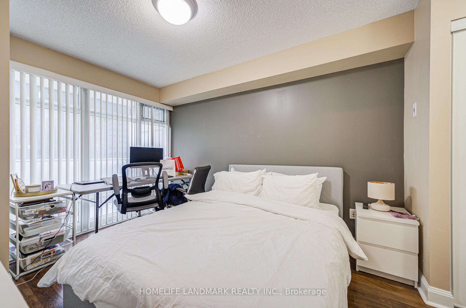 Photo 8 of Unit 1607, 2191 Yonge Street, Toronto, Mount Pleasant East — HOMEH