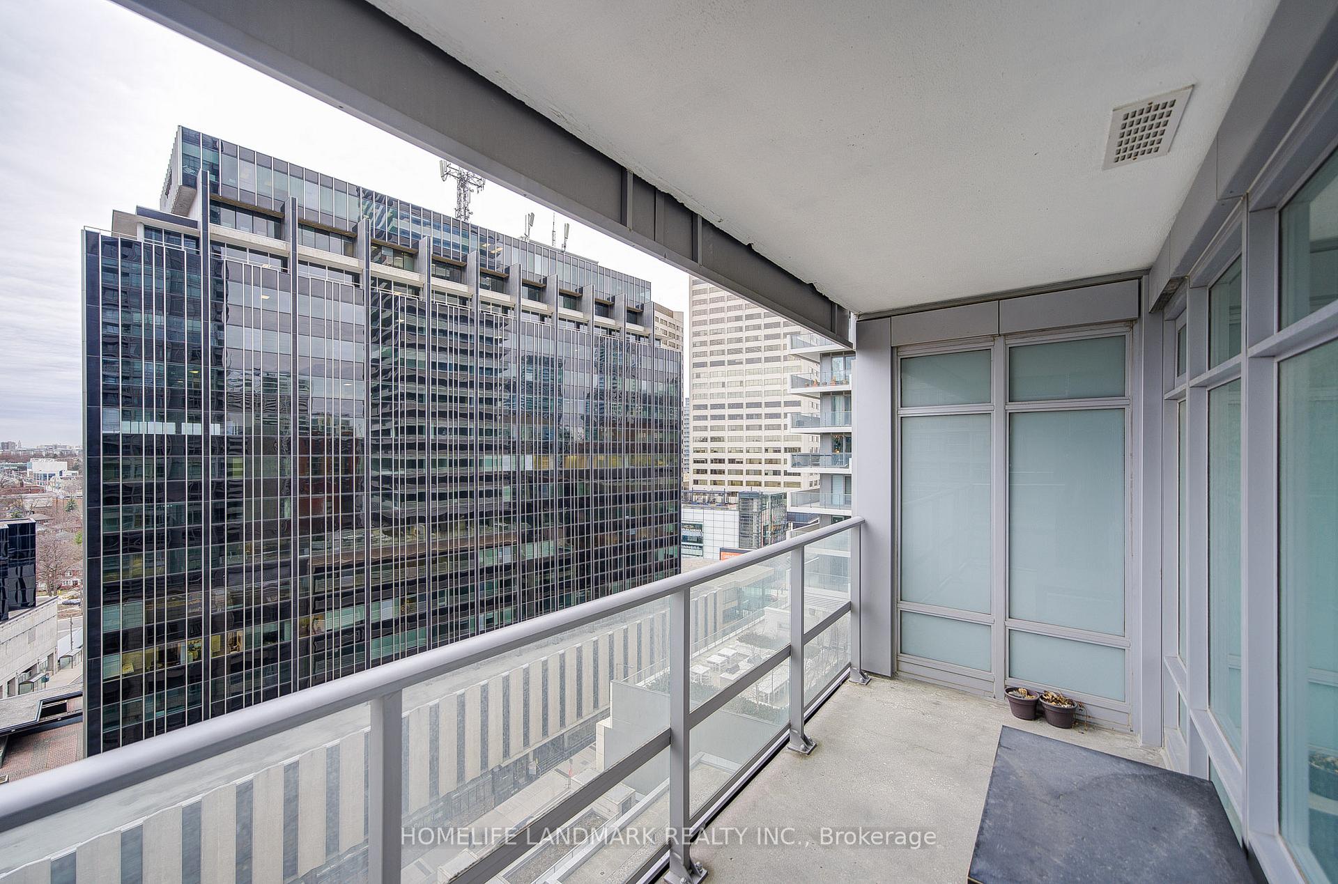 Photo 12 of Unit 1607, 2191 Yonge Street, Toronto, Mount Pleasant East — HOMEH