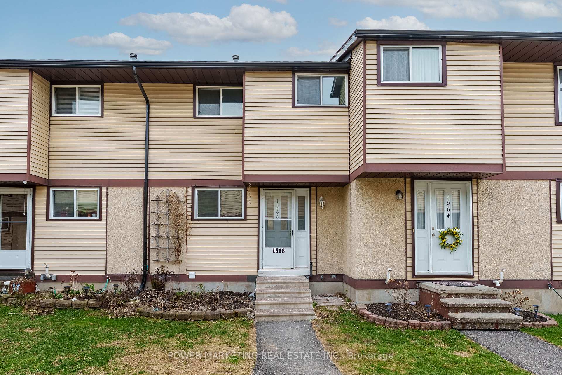 Front of 1566 Feather Lane