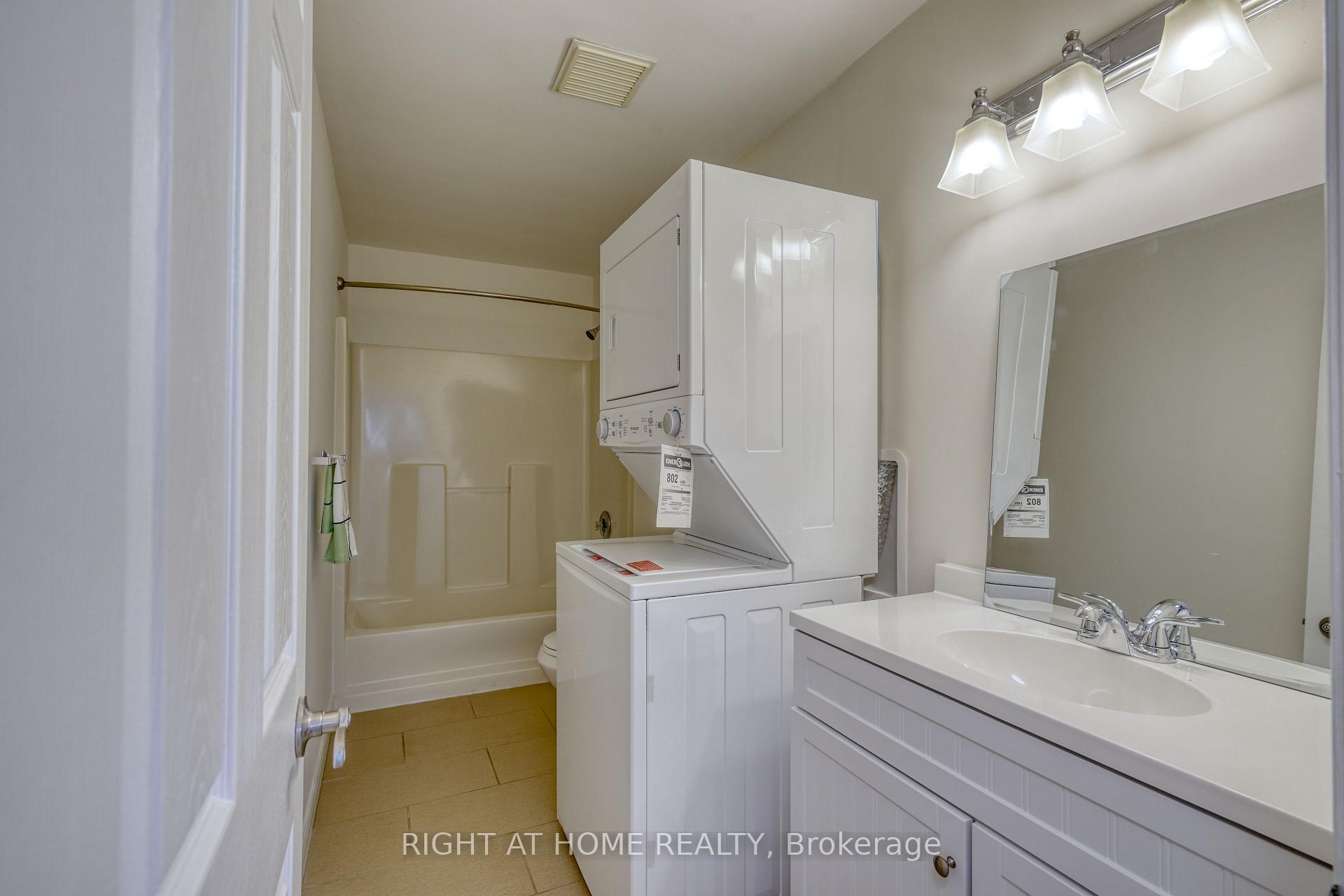 Photo 15 of Unit Main Fl, 24 O'shaughnessy Crescent, Barrie, Holly — HOMEH