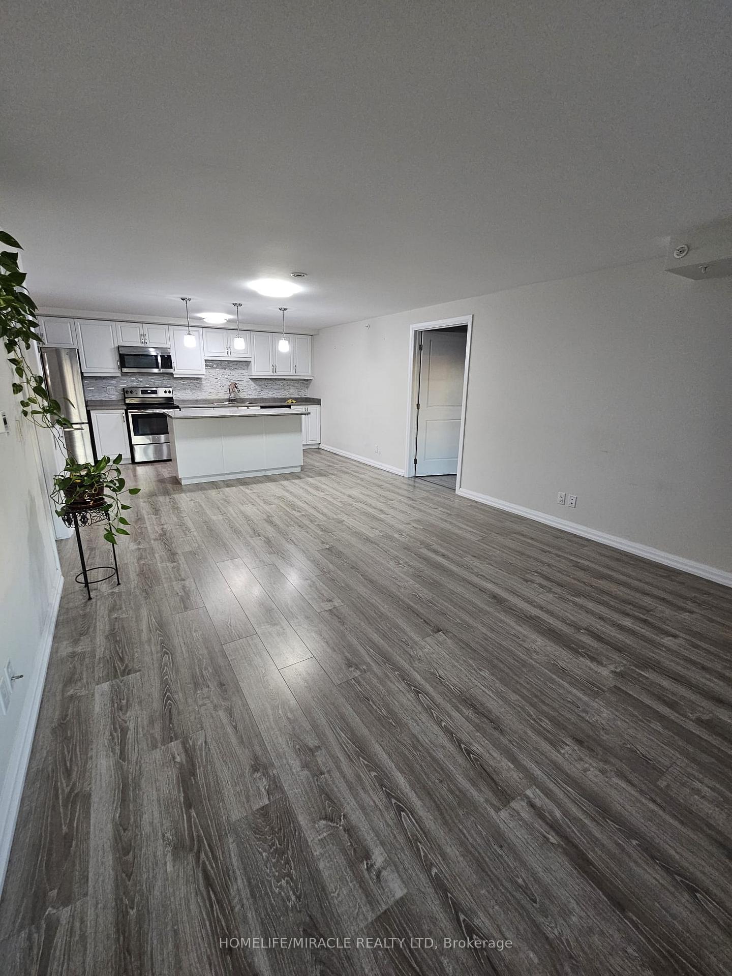 Photo 7 of Unit 406, 778 Laurelwood Drive, Waterloo — HOMEH