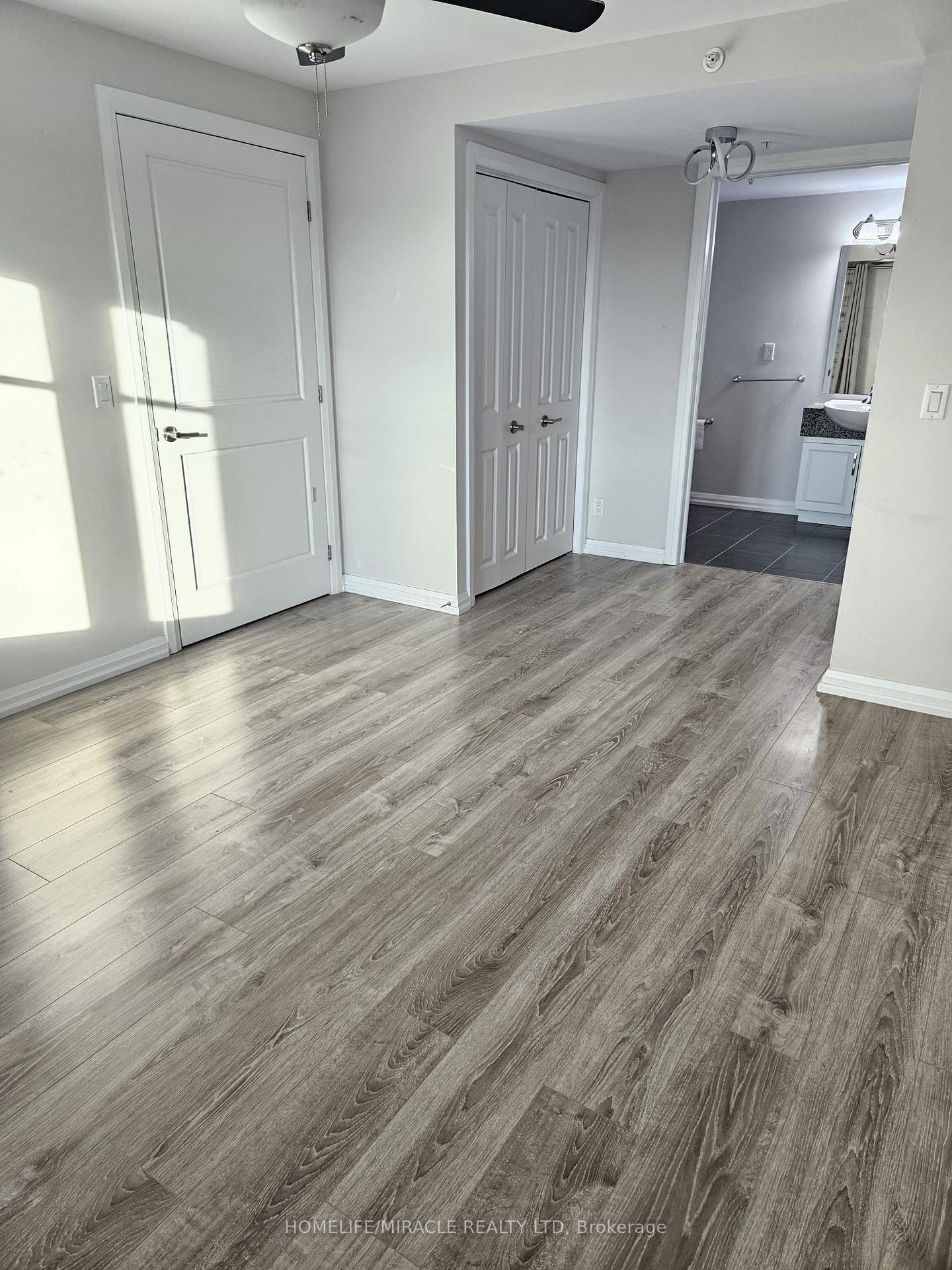 Photo 11 of Unit 406, 778 Laurelwood Drive, Waterloo — HOMEH