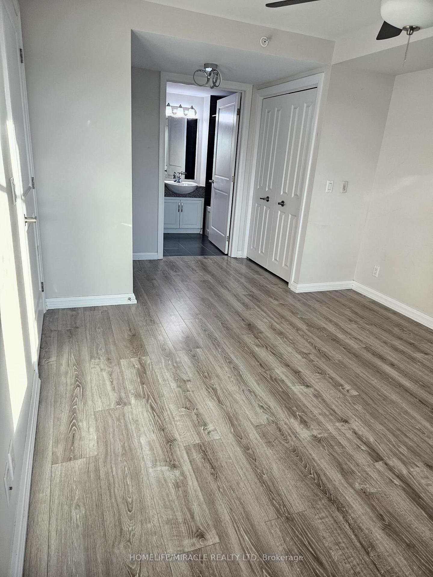 Photo 13 of Unit 406, 778 Laurelwood Drive, Waterloo — HOMEH