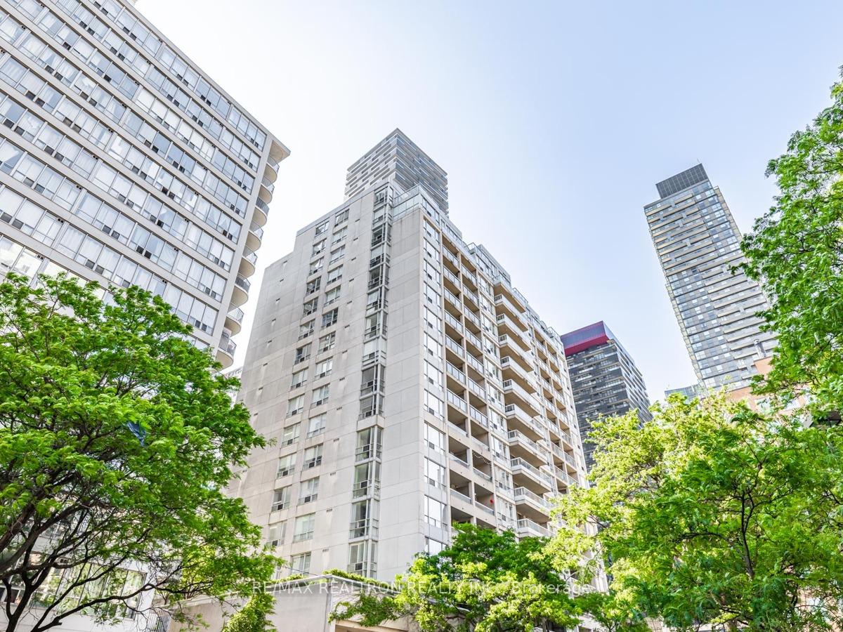 Photo 1 of Unit 1011, 43 Eglinton Avenue E, Toronto, Mount Pleasant West — HOMEH