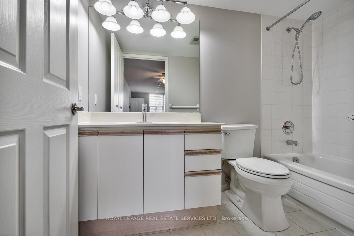 Photo 13 of Unit 211, 2199 Sixth Line, Oakville, River Oaks — HOMEH