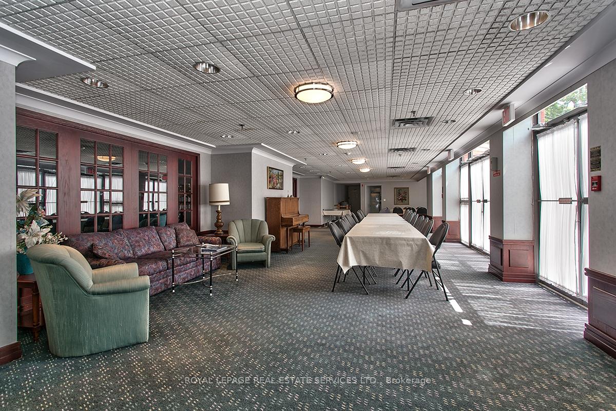Photo 22 of Unit 211, 2199 Sixth Line, Oakville, River Oaks — HOMEH