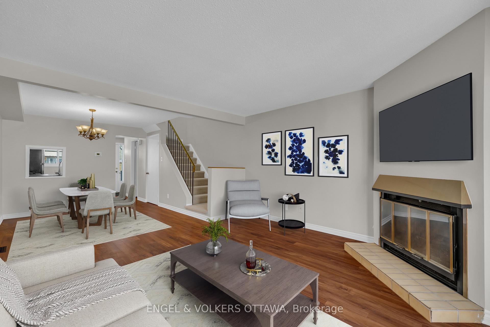 Photo 5 of 6342 Bilberry Drive, Ottawa, Orleans Wood — HOMEH