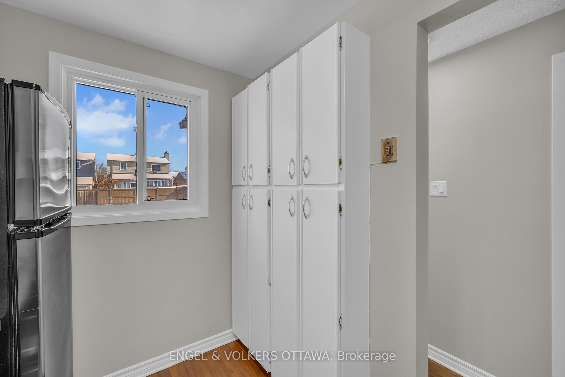 Photo 18 of 6342 Bilberry Drive, Ottawa, Orleans Wood — HOMEH