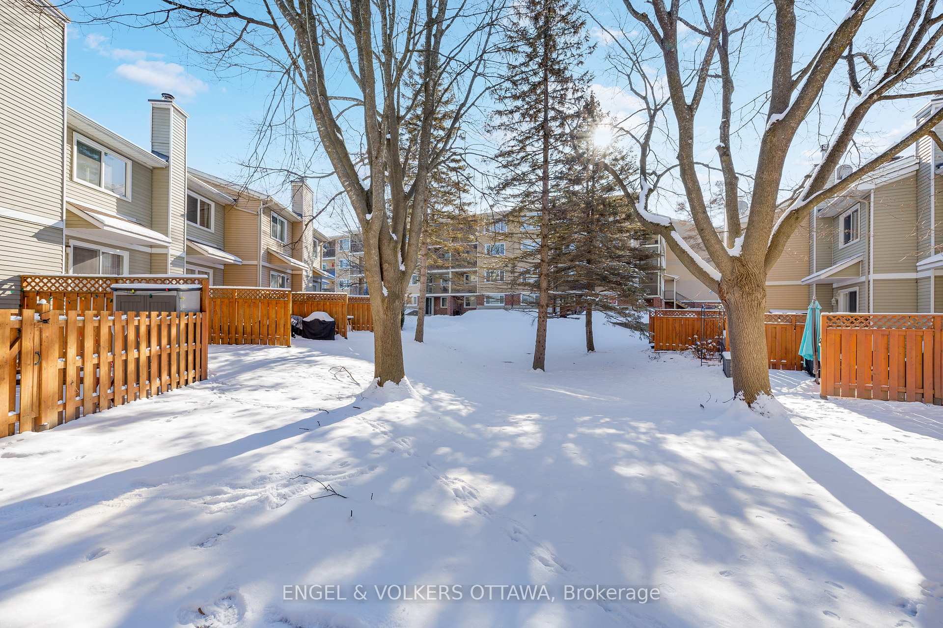 Photo 32 of 6342 Bilberry Drive, Ottawa, Orleans Wood — HOMEH