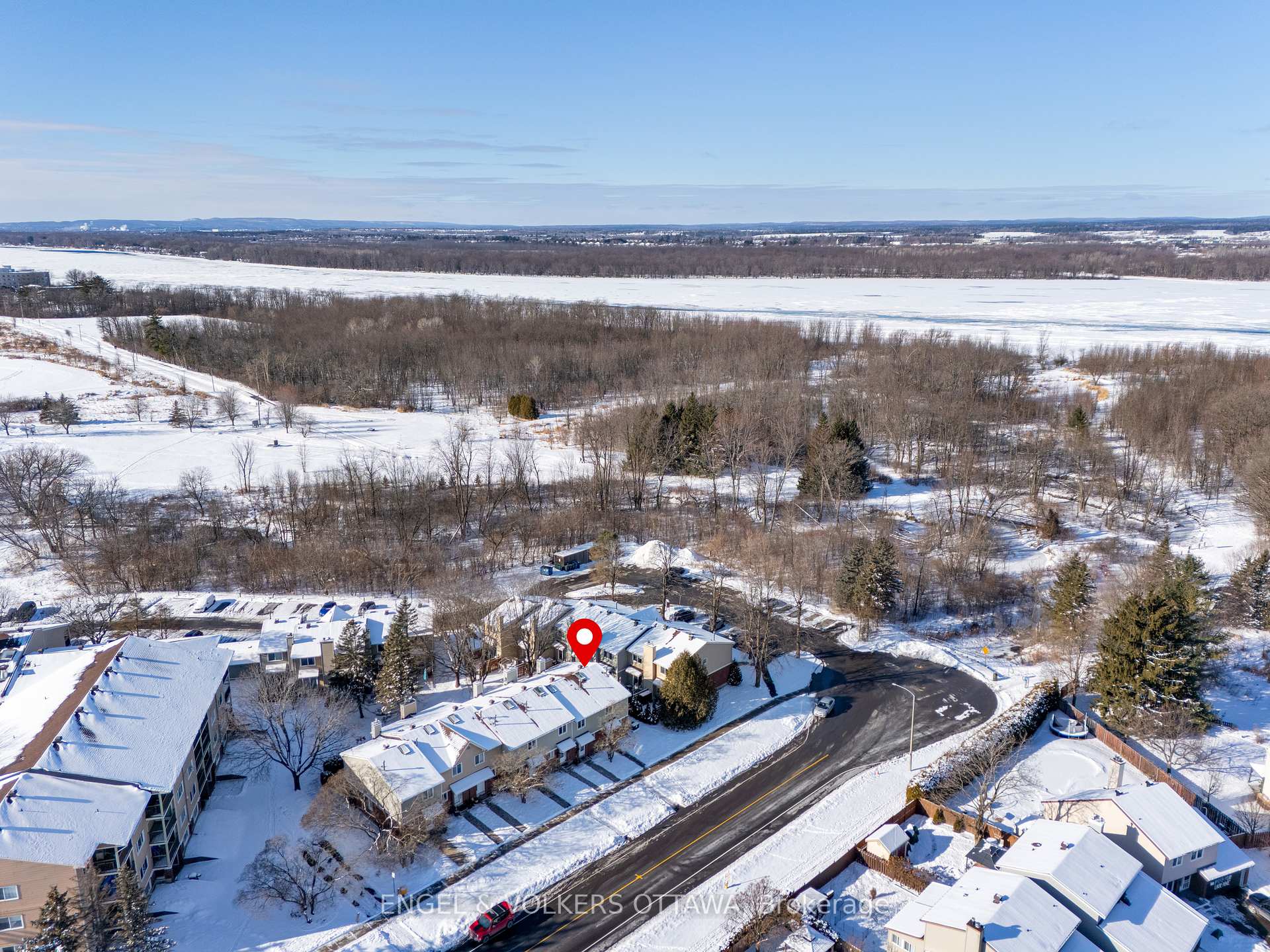 Photo 33 of 6342 Bilberry Drive, Ottawa, Orleans Wood — HOMEH