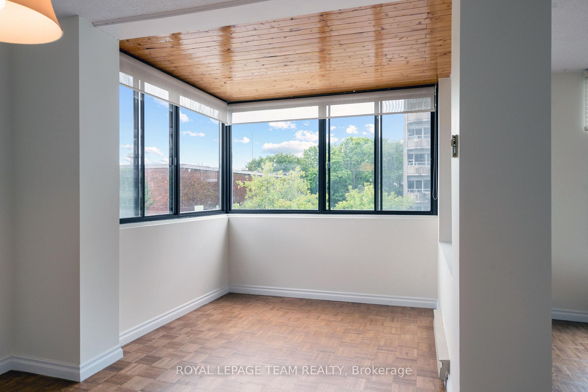 Photo 12 of Unit 404, 40 Arthur Street, Ottawa, West Centre Town — HOMEH