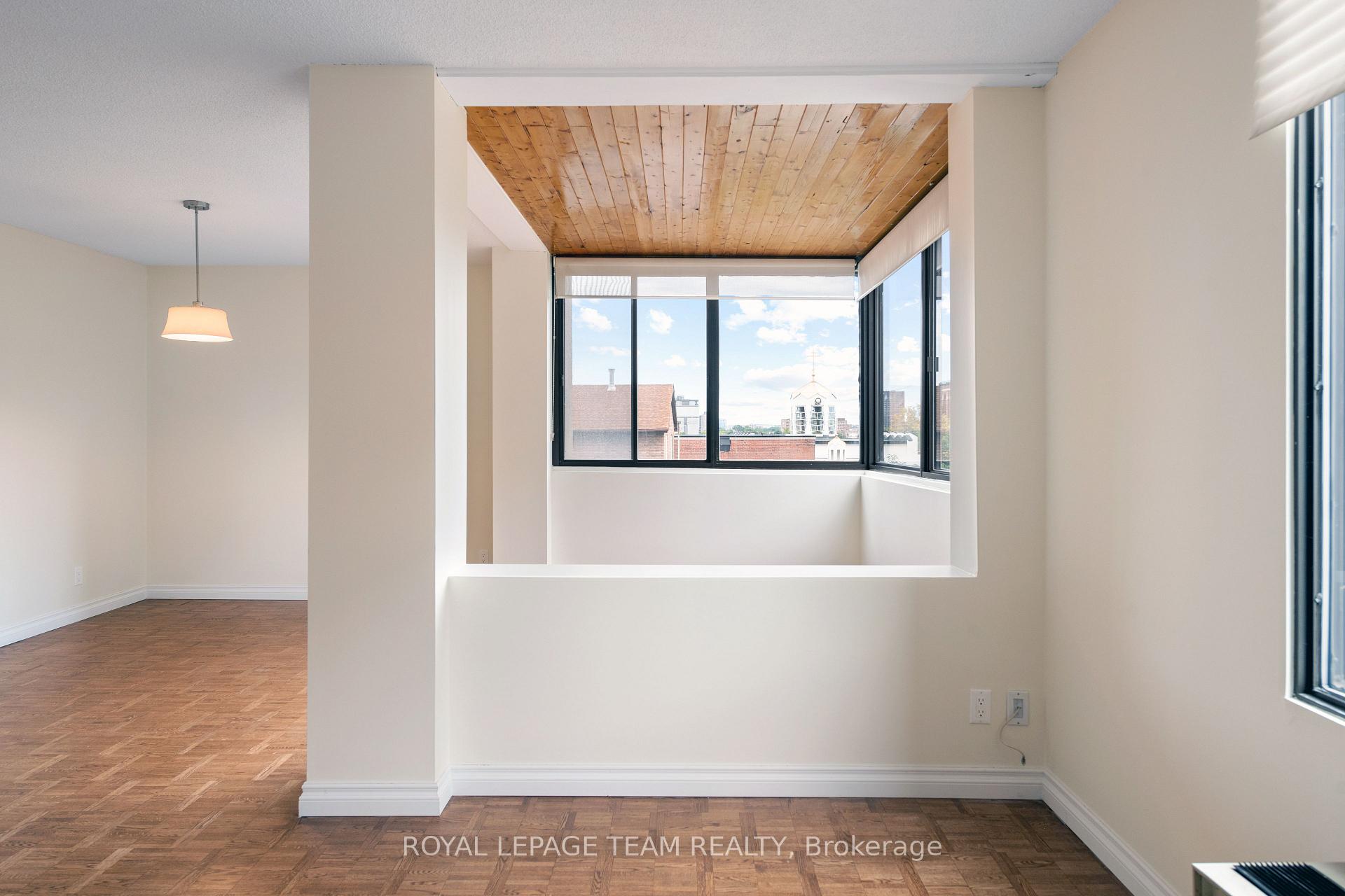 Photo 13 of Unit 404, 40 Arthur Street, Ottawa, West Centre Town — HOMEH