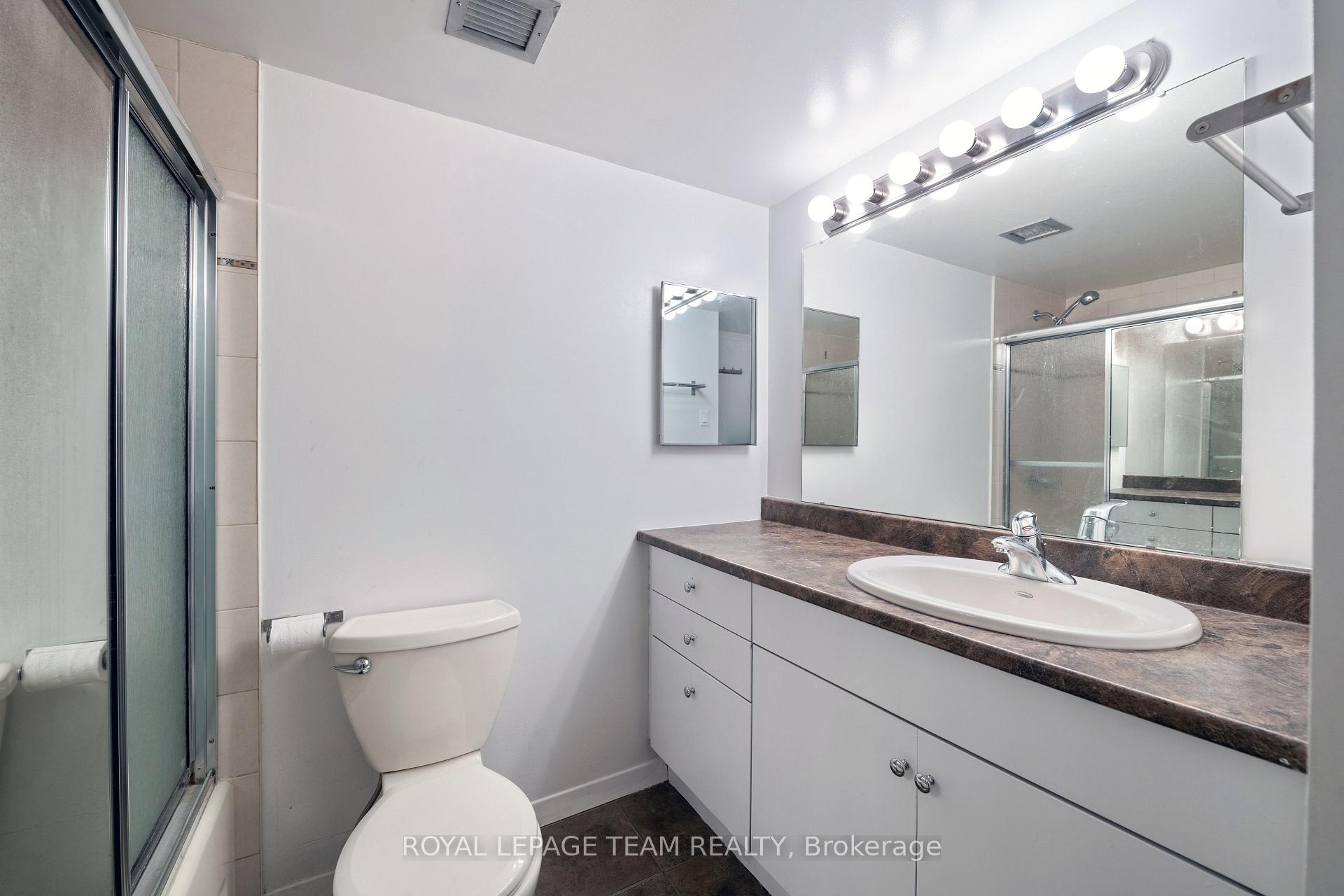 Photo 24 of Unit 404, 40 Arthur Street, Ottawa, West Centre Town — HOMEH