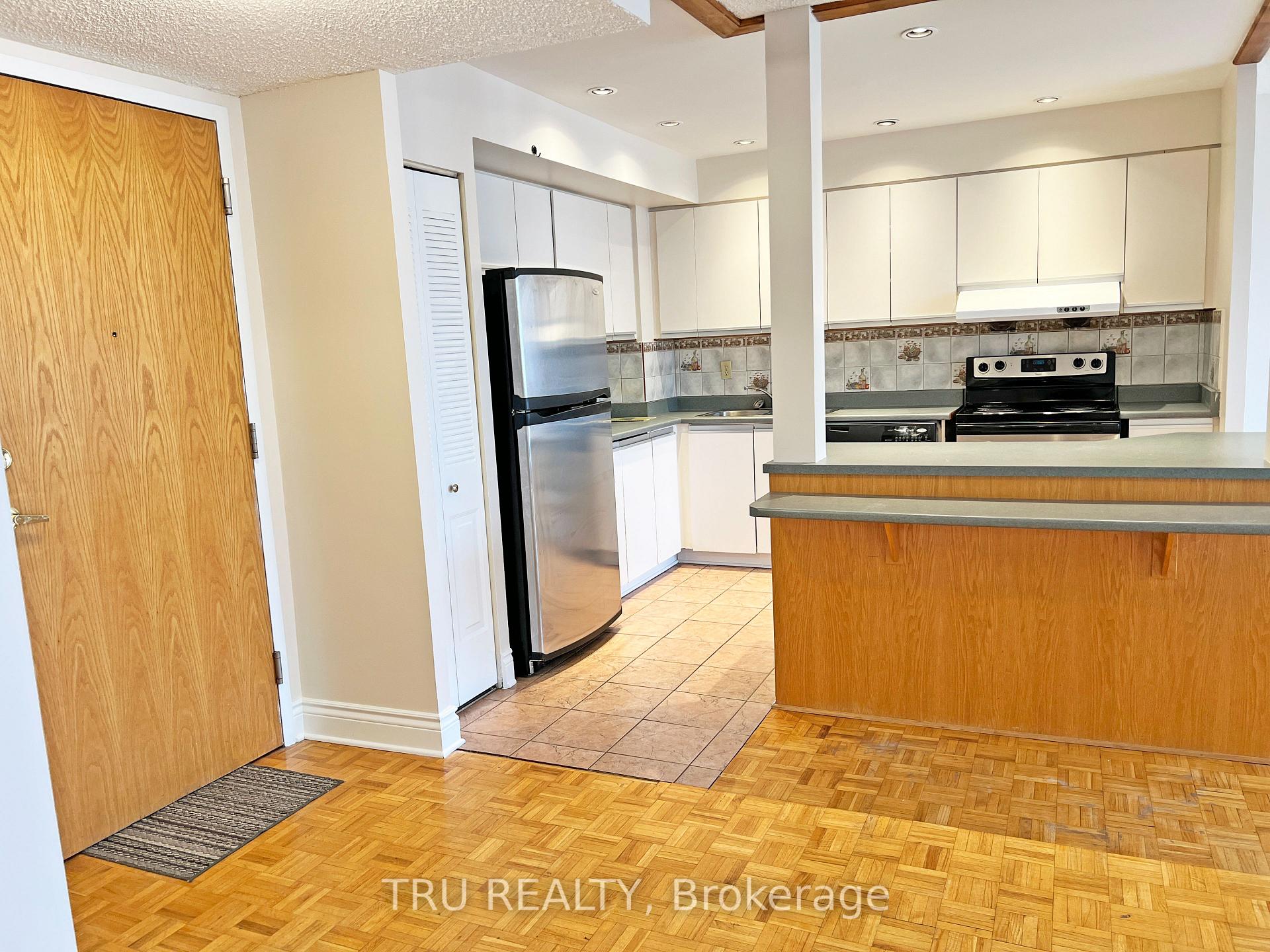 Photo 5 of Unit 105, 2760 Carousel Crescent, Ottawa, Emerald Woods/Sawmill Creek — HOMEH