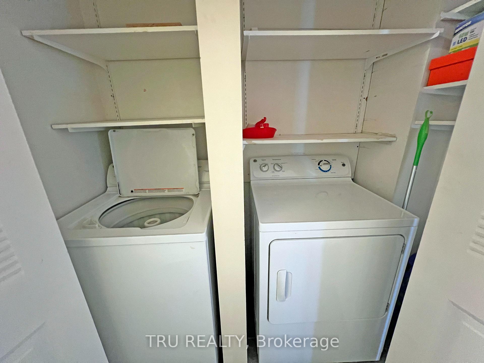 Photo 18 of Unit 105, 2760 Carousel Crescent, Ottawa, Emerald Woods/Sawmill Creek — HOMEH