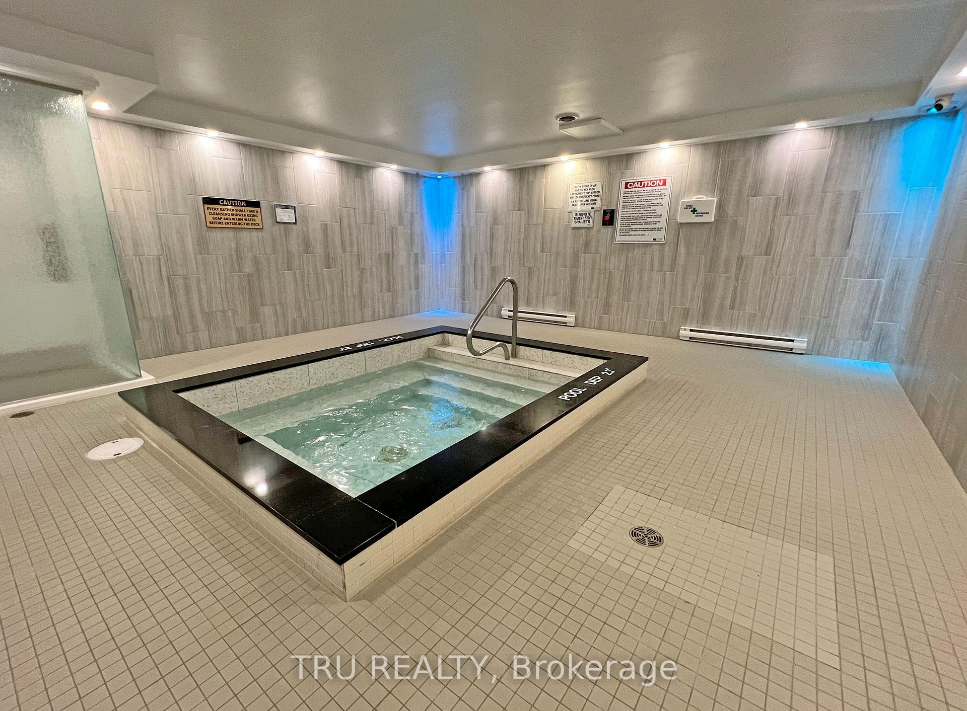 Photo 19 of Unit 105, 2760 Carousel Crescent, Ottawa, Emerald Woods/Sawmill Creek — HOMEH