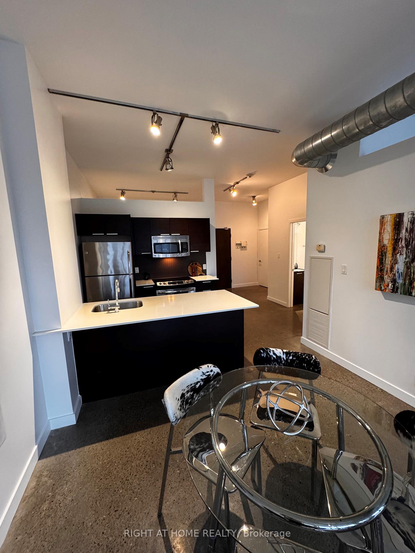 Photo 12 of Unit 408, 625 Queen Street E, Toronto, South Riverdale — HOMEH
