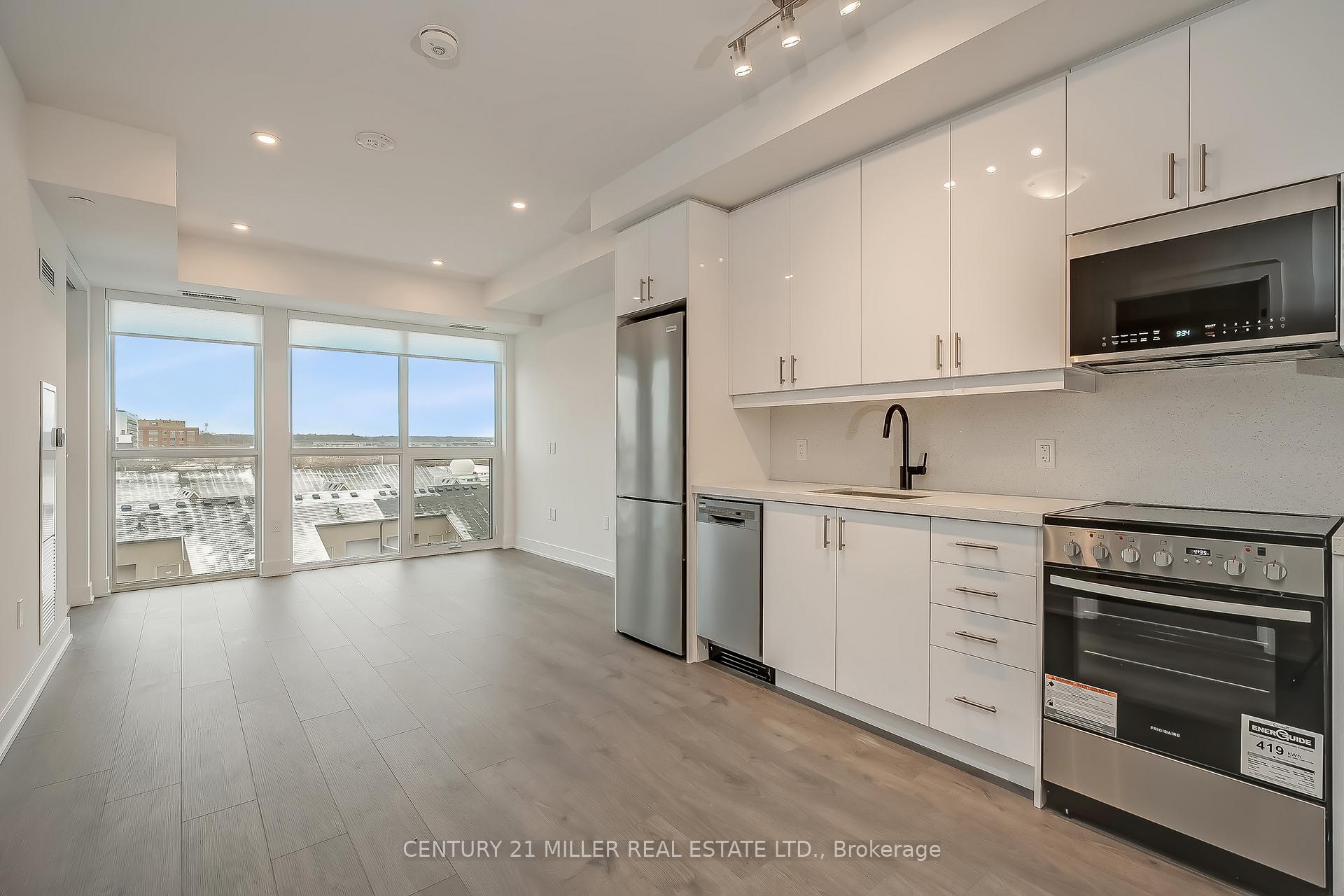 Photo 4 of Unit 713, 2343 Khalsa Gate, Oakville, Westmount — HOMEH